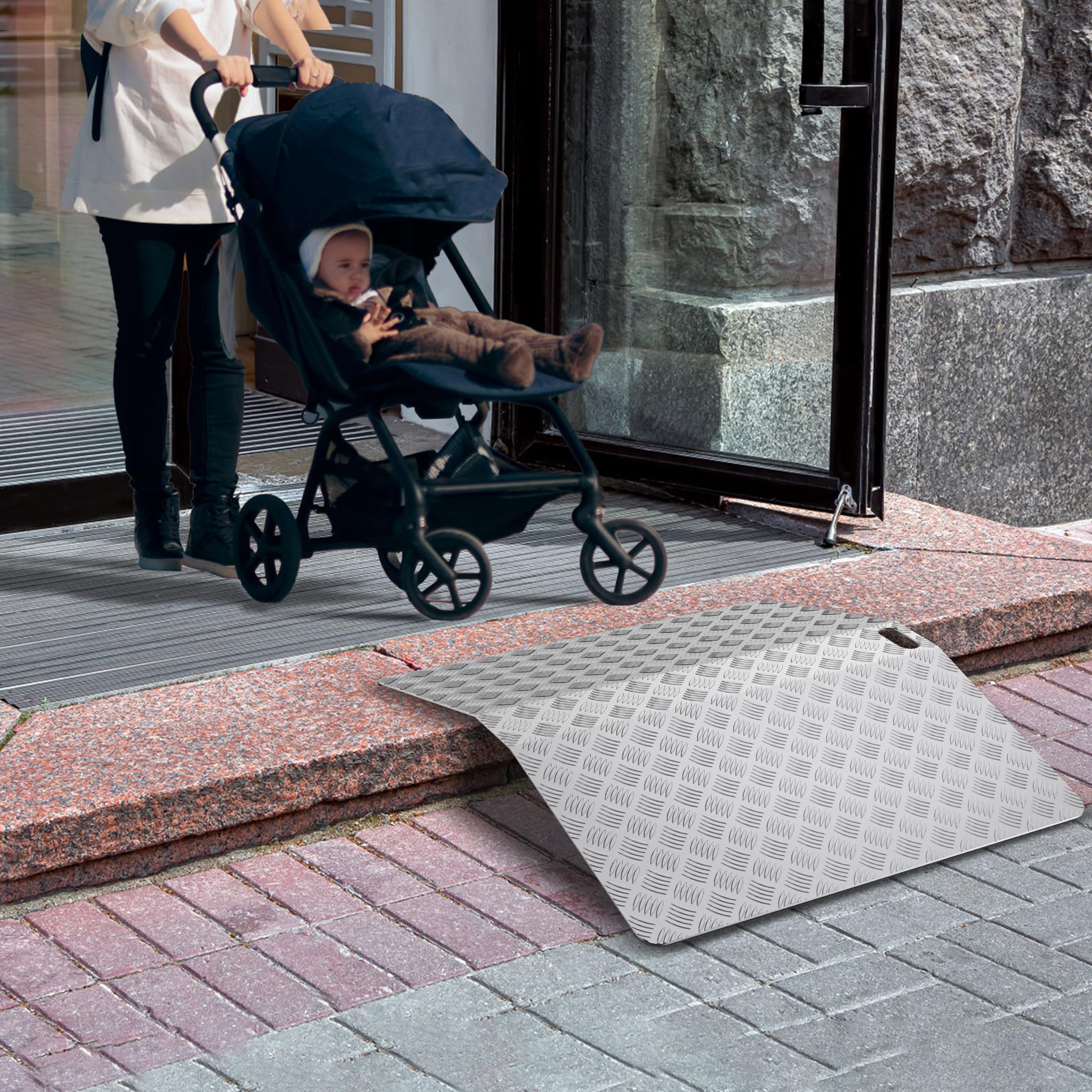 UISEBRT Rampe de seuil de porte, pour fauteuil roulant, en aluminium, antidérapante, portable, avec poignées, capacité de charge 270 kg (100 x 70 x 10 cm)