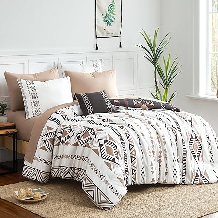 Geniospin Oversized Queen Comforter Set - 7 Pieces Reversible Bedding Set, Boho Bed in A Bag, Lightweight Soft Aztec Bedding, All Season Bed Comforter Set with Sheets, Pillowcases & Shams