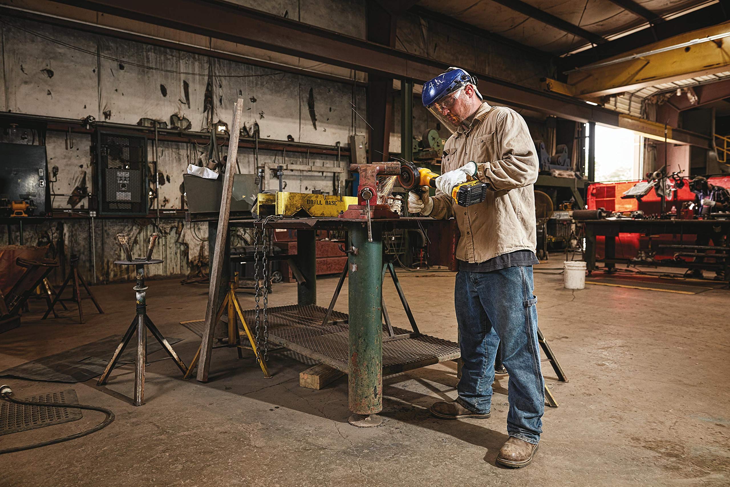 DEWALT 20V MAX XR Angle Grinder with Brake 5-Inch Flathead Paddle Switch Tool Only DCG413FB product thumbnail 3