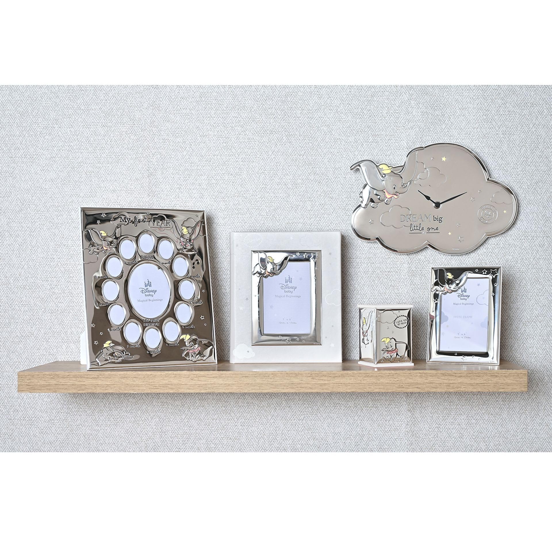 Disney - Dumbo - Album Fotografico primo Anni Argentato con Cornice Frontale 10,2 x 15,2 cm - Made in Italy - Licenza Ufficiale Disney Merchandise - 29 Pagine - primo Anni Nido, Bambini