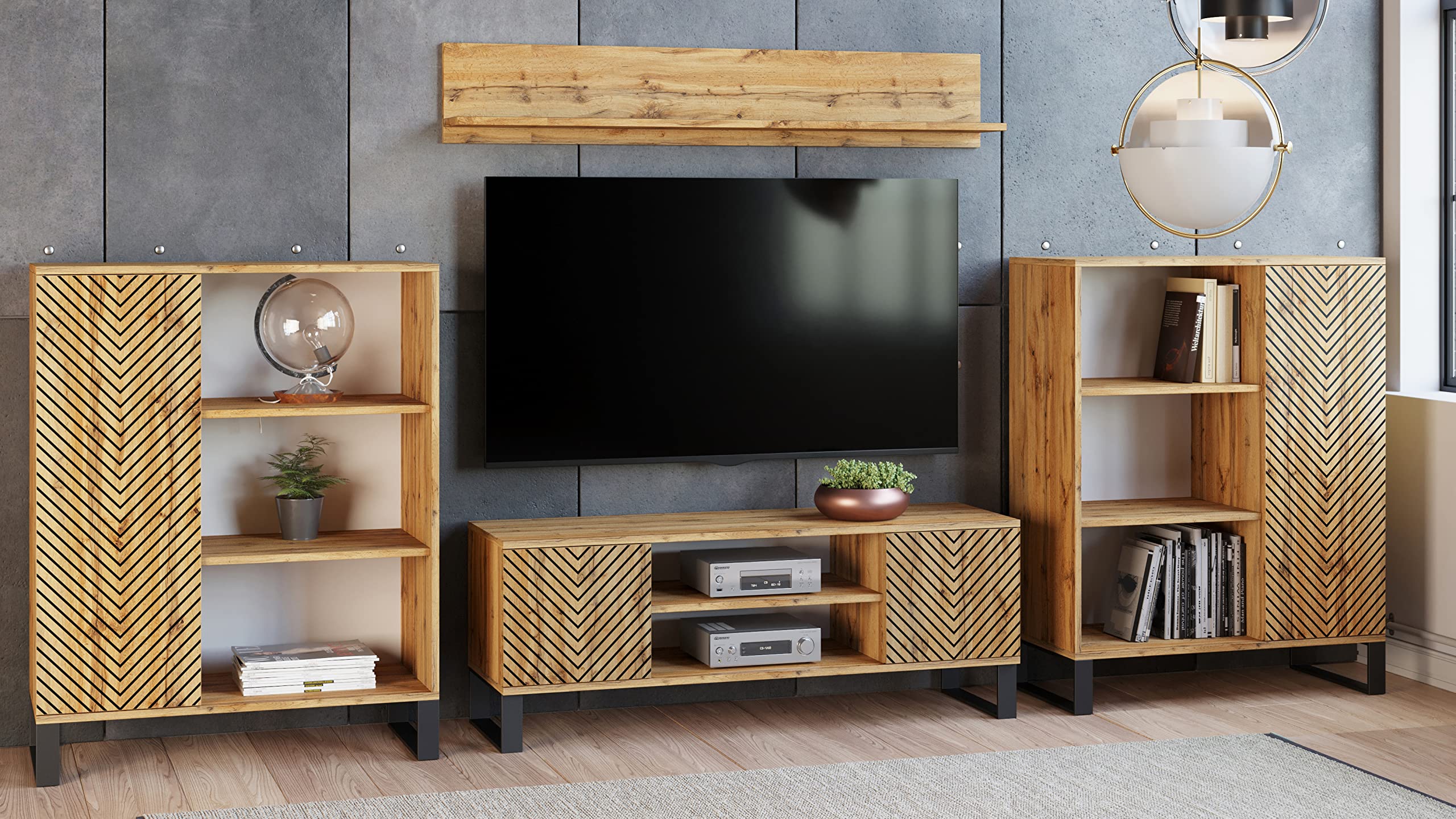 Kobi Meuble TV Focus chêne doré, 135x49x40, décor Chevron Noir, Meuble TV, loft, Pieds métal Noir