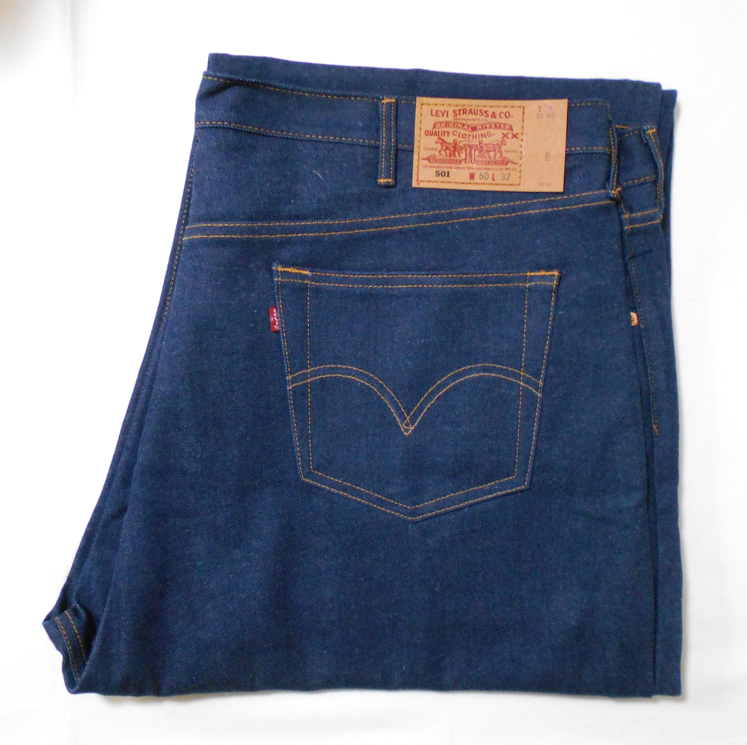Amazon.co.jp: リーバイス LEVI