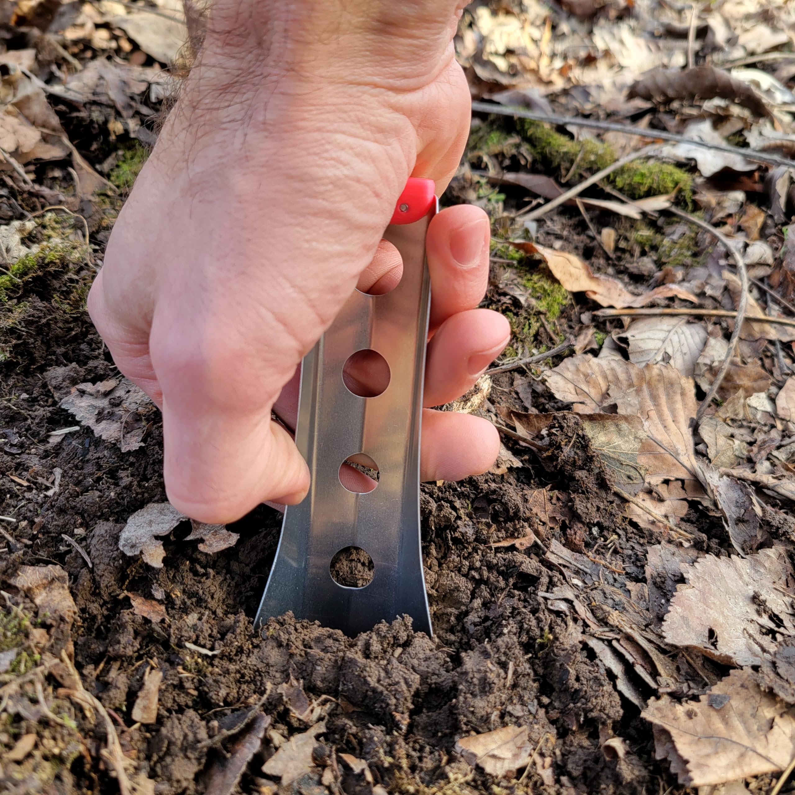 BoglerCo Ultralight Backpacking Trowel, 0.48 oz (13.5g) (Pink) - Image 4