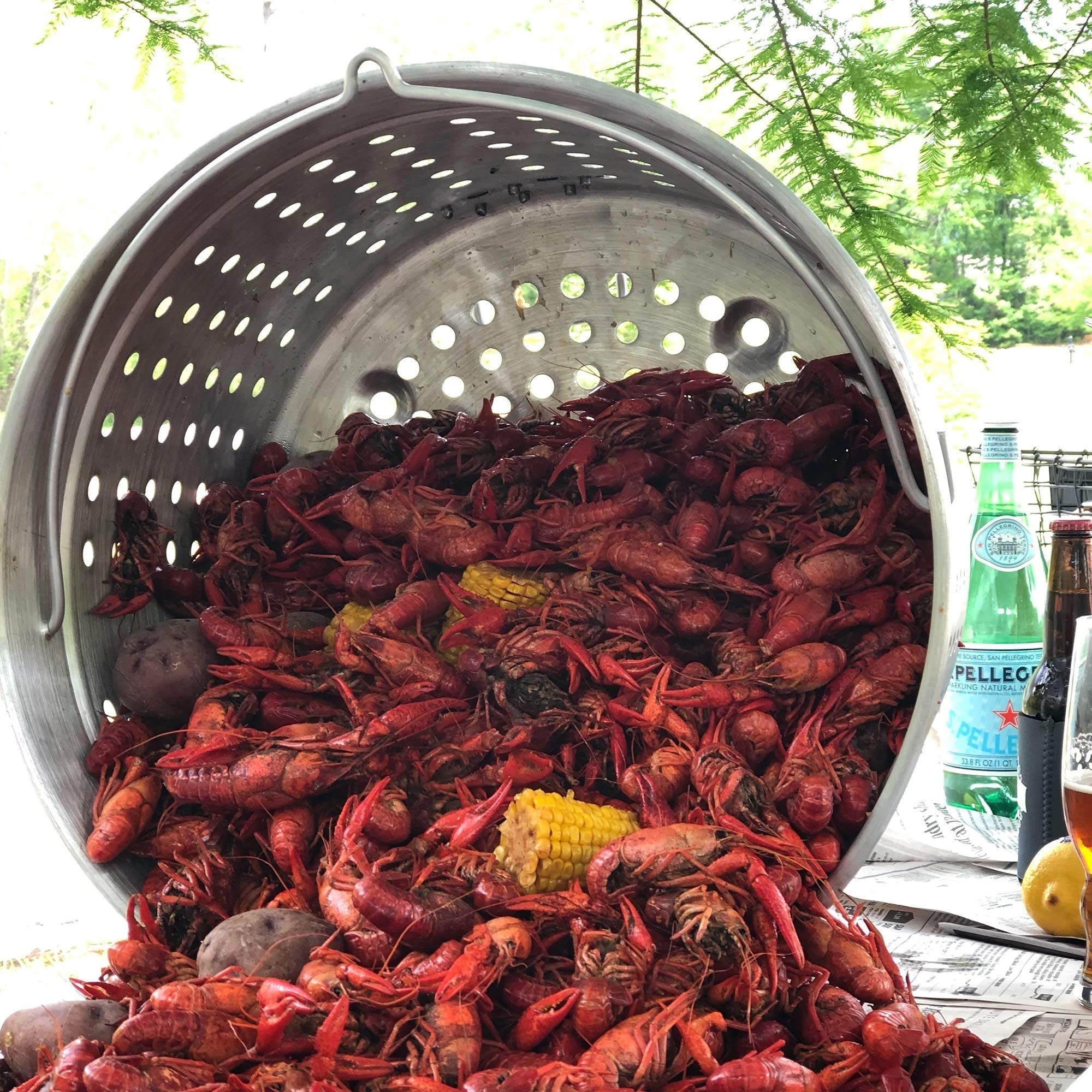 Bayou Classic B420 42-qt Perforated Aluminum Basket Perfect Addition to 42-qt Bayou Boilers