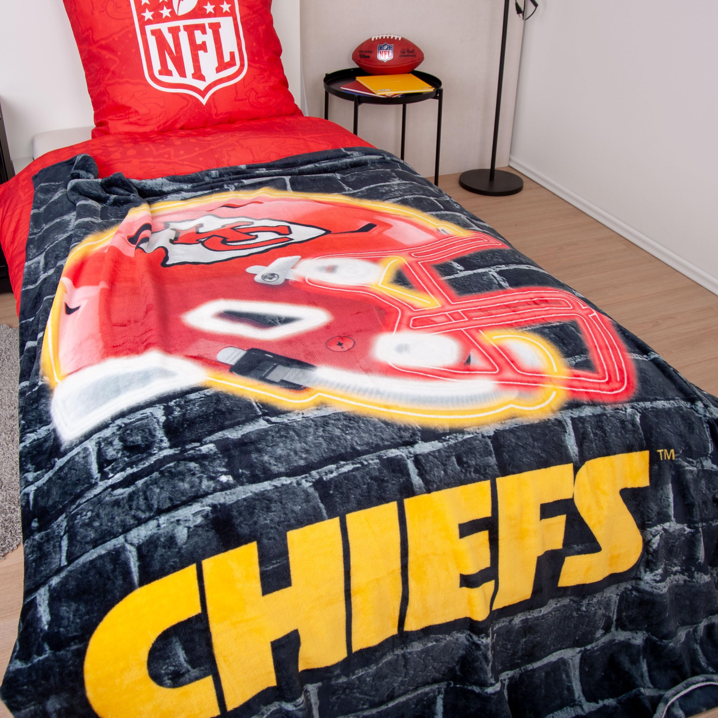 Herding Wellsoft-Decke PD Moreno x NFL Chiefs, 150 x 200 cm, Weiche Kuscheldecke, Polyester