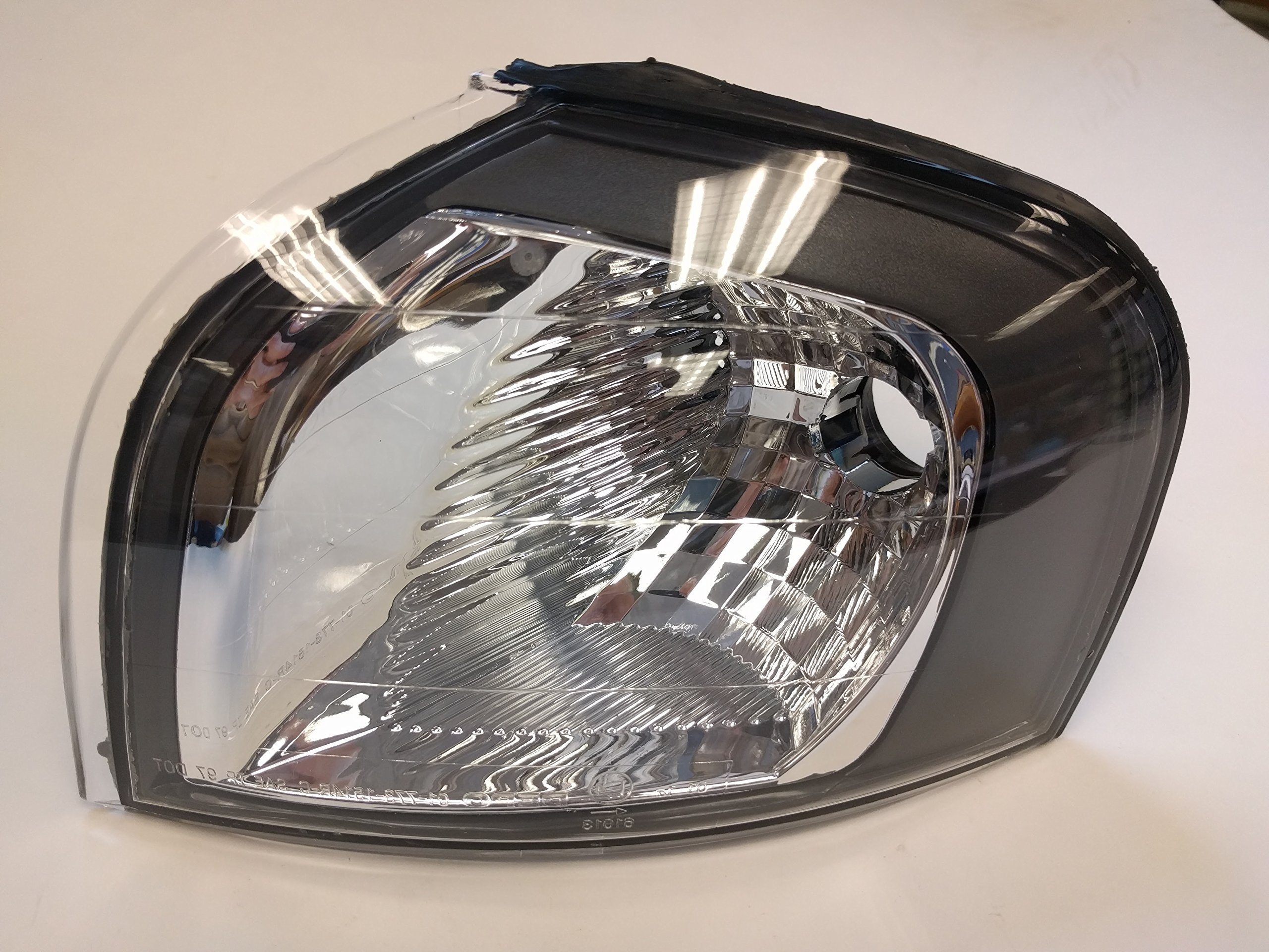 Corner Parking Turn Signal fits Volvo S80 2000-2003 Drivers/Left Side w/ Black Bezel 8620463