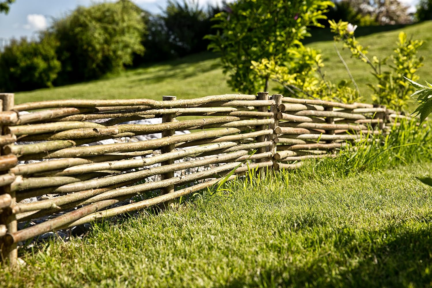 Windhager Flower Bed Edging Hazelnut, Flower Bed Border, Flower Bed Fence, Plug Fence for Flower Bed, 100 x 20/35 cm