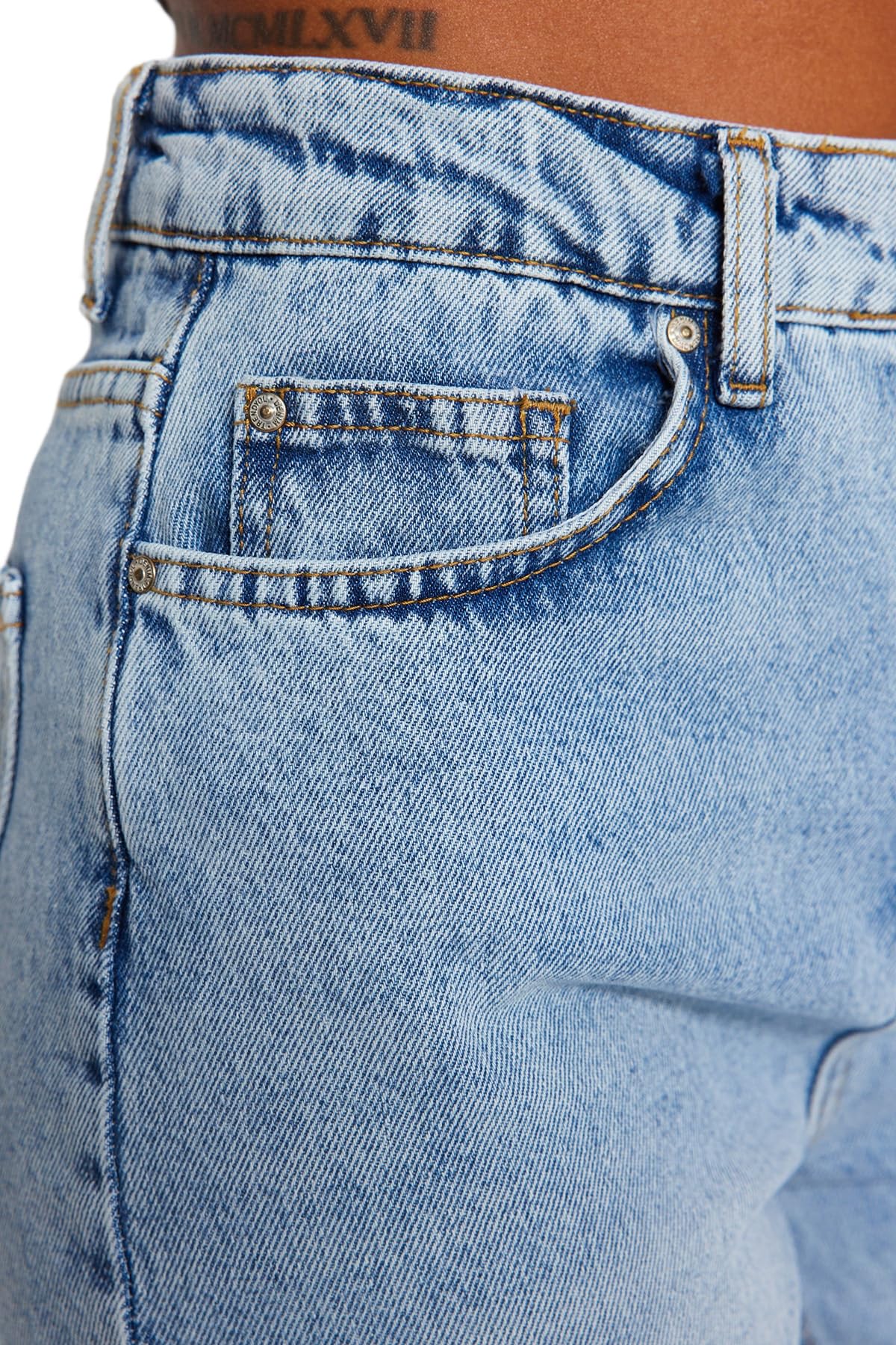 TRENDYOL Damen Jeans Light Blue High Waist Mom Jeans Twoaw24je00076