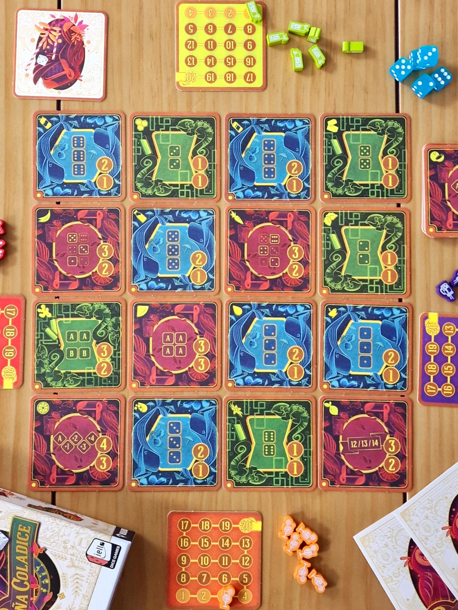 Devir - Pineapple Coladice, Dice Game, Fun and Interactive, Dice Bases, 2-4 Players, 8 Year Game (BGPINTR) - Image 3