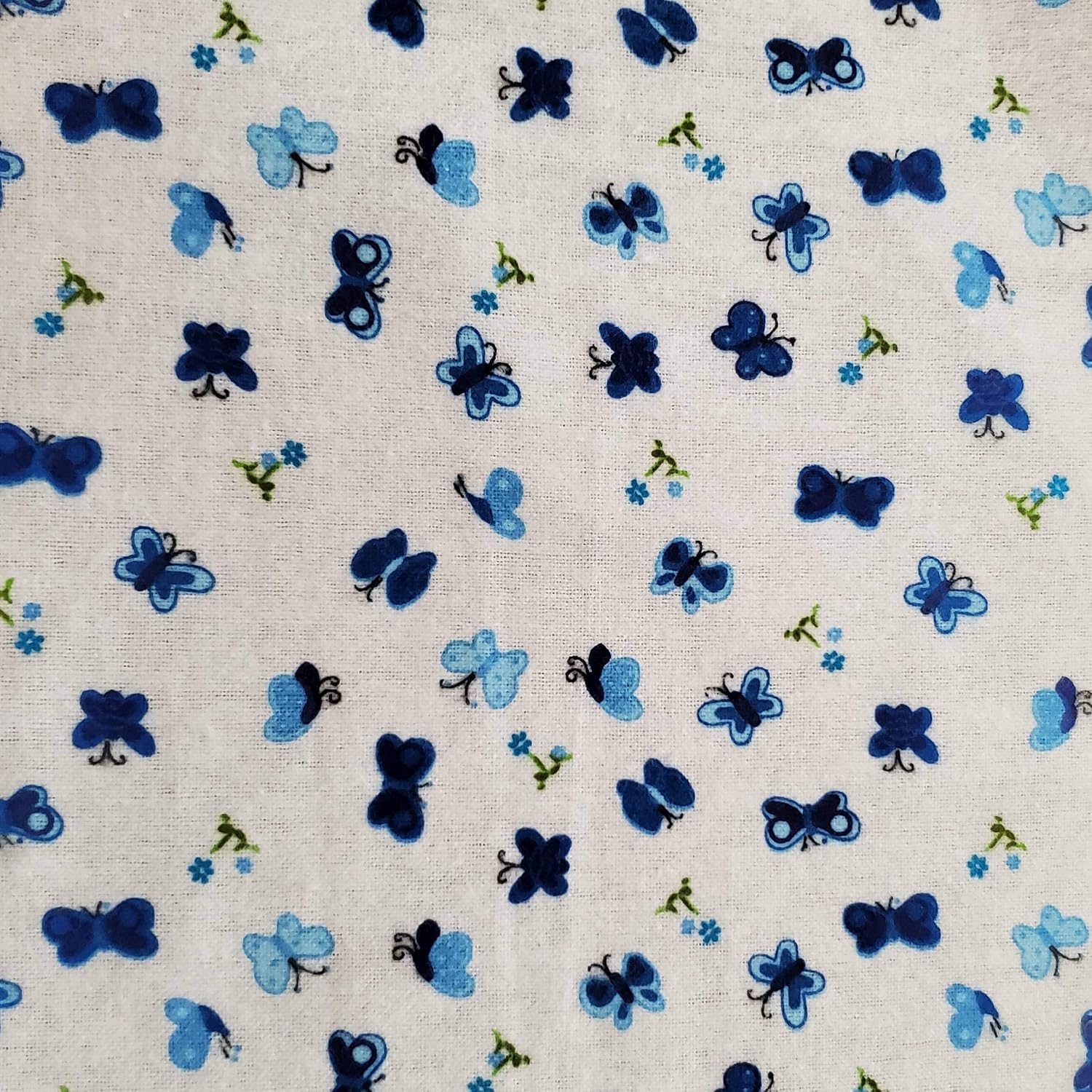 Zen Creative Designs Flannel Fabric 45" Wide Fabric by The Yard Soft 100% Cotton Flannel Hearts & Dots Print Perfect for Arts & Craft, Sewing, Projects, Personal Use & More (Hearts Red)