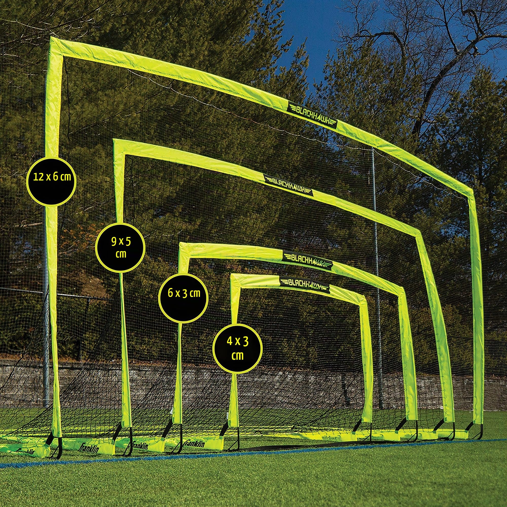 Franklin Sports Blackhawk - Porta da Calcio Portatile – Porta da Calcio Pop-up – Porta da Calcio Interna o Esterna – Porta da Calcio Pieghevole per riporre – 3,5 x 1,8 m, 2,9 x 15,2 cm, 16,5 x 9,5 cm