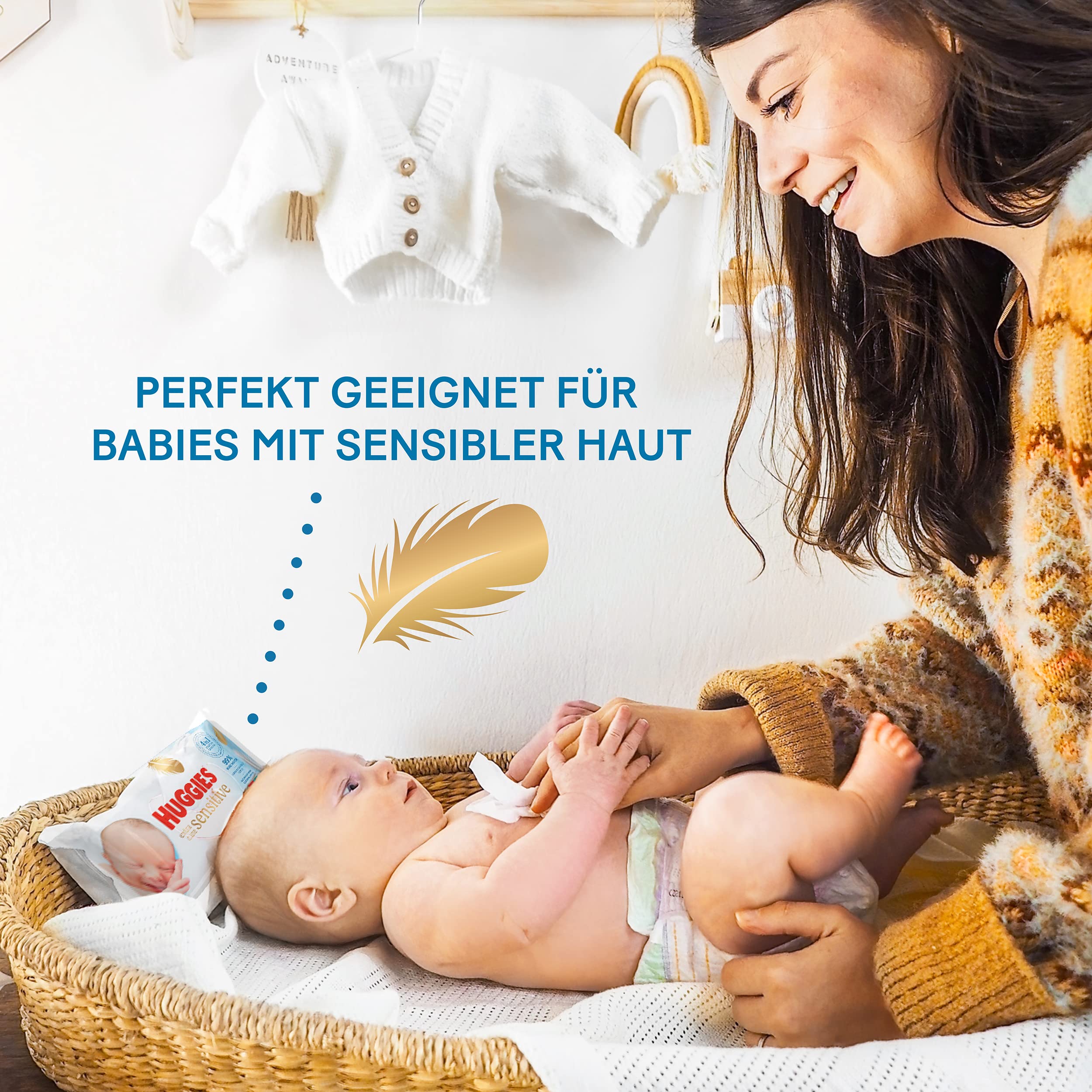 Huggies Pure Extra Care Sensitive Baby-Feuchttücher, Für den ganzen Körper, 99% reines Wasser, Parfümfrei, 8 x 56 Tücher, Monatsbox