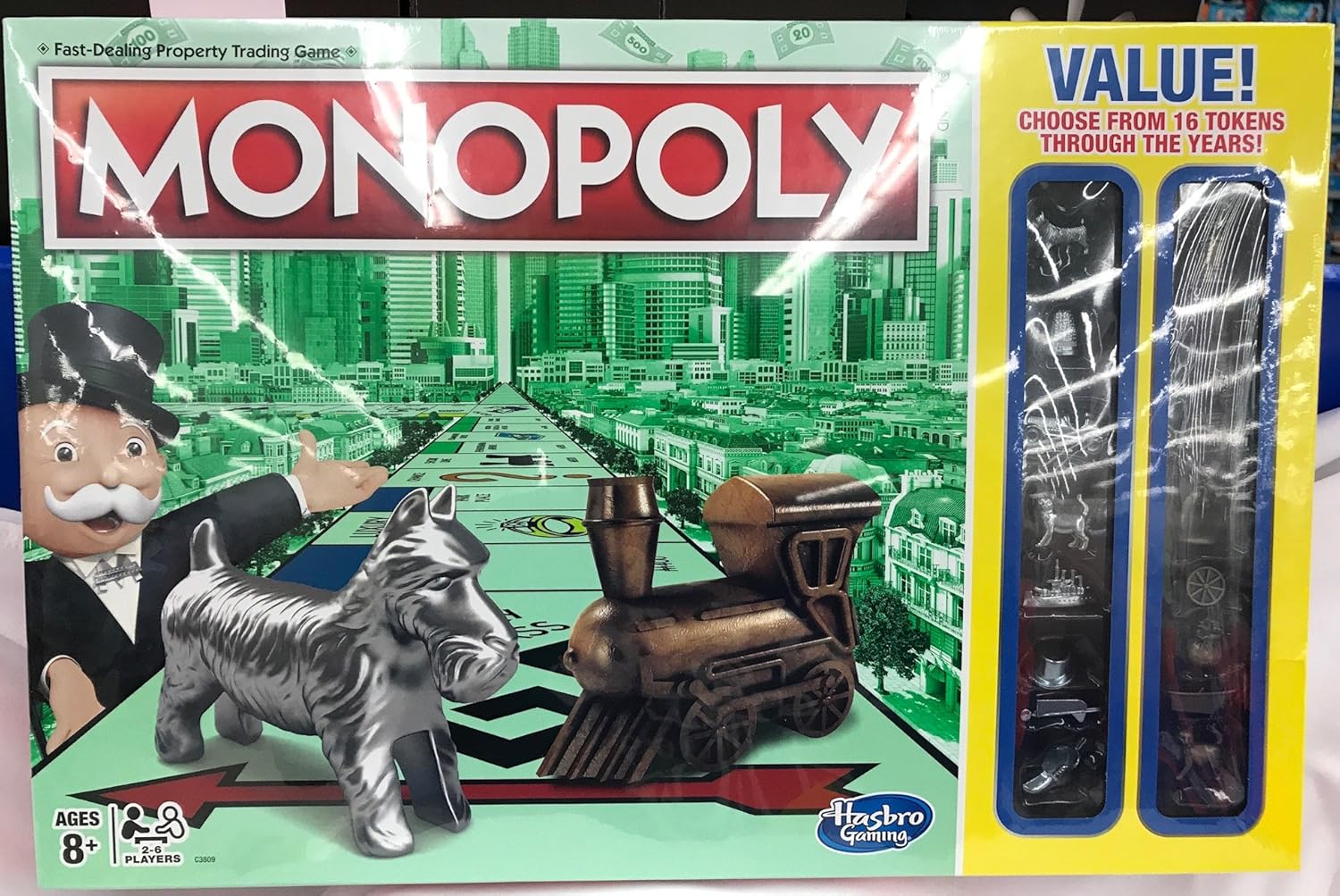 Monopoly 2017 Traditional Look Board Game with Bonus 16