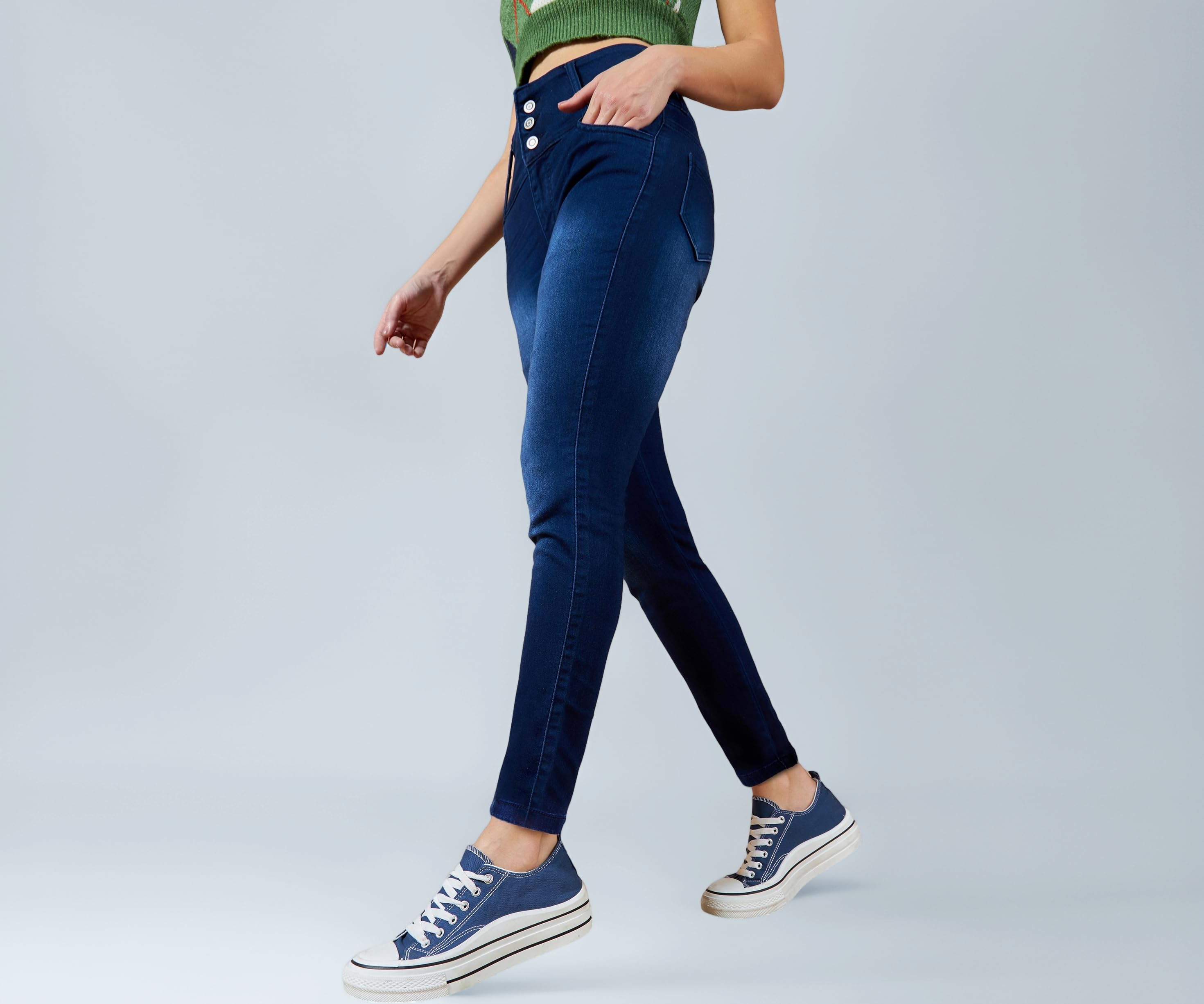 Women's Skinny High Rise Cropped Fringed Hemline Detailing Stretchable Denim Jeans
