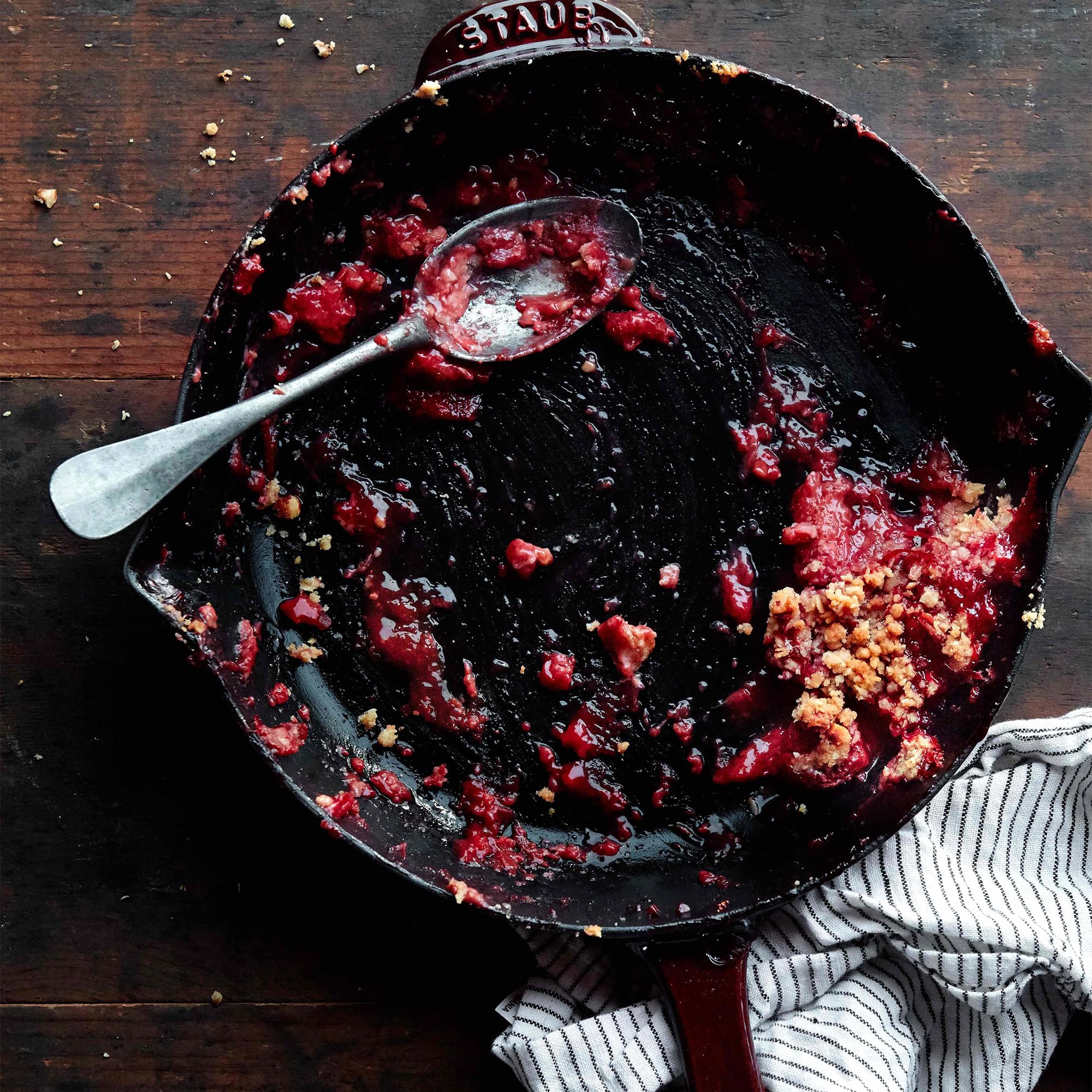 Staub Traditionelle Bratpfanne aus Gusseisen, 27,9 cm, Grenadine, hergestellt in Frankreich