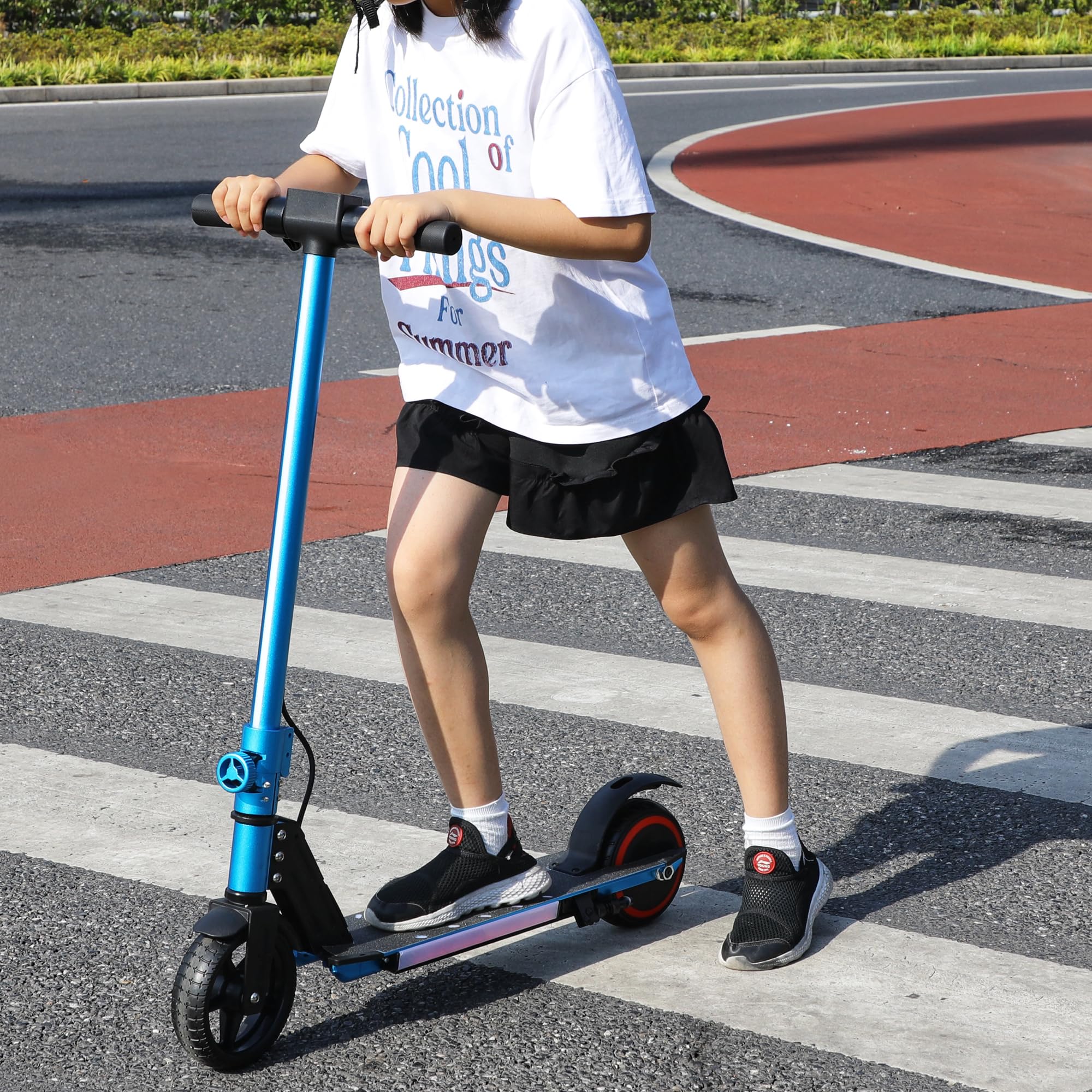Patinete eléctrico plegable para niños, con luces principales, luces de barra frontal brillantes, luces brillantes en el pedal, pantalla LED, motor de doble freno de 150 W, scooter 4
