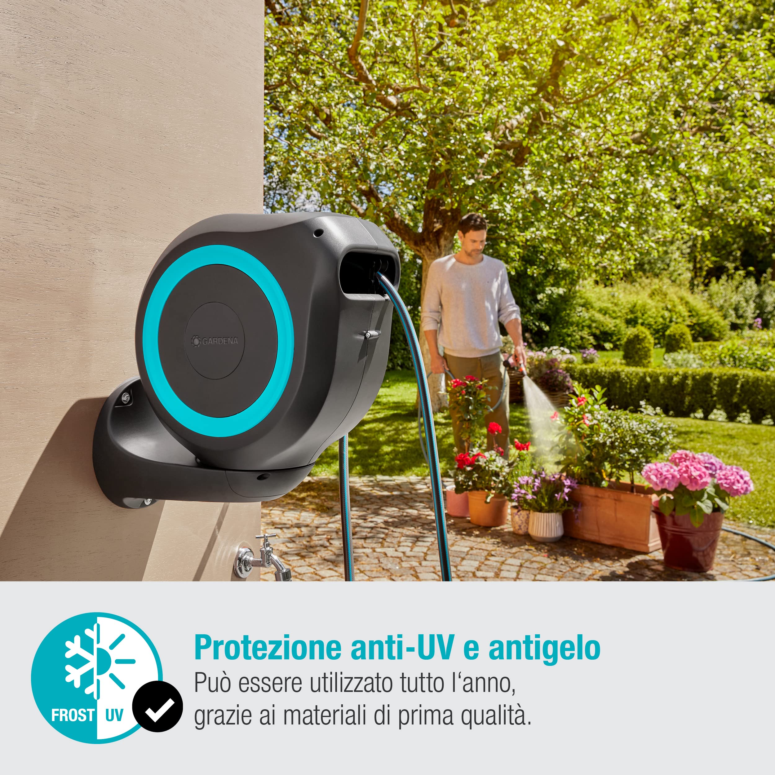 Gardena Avvolgitubo da Parete RollUp M, incluso Tubo da Giardino 20 m con Lancia e Raccordi, Avvolgimento Automatico, Ruotabile di 180 gradi, per Giardini Piccoli e Terrazzi, Azzurro (18610-20)