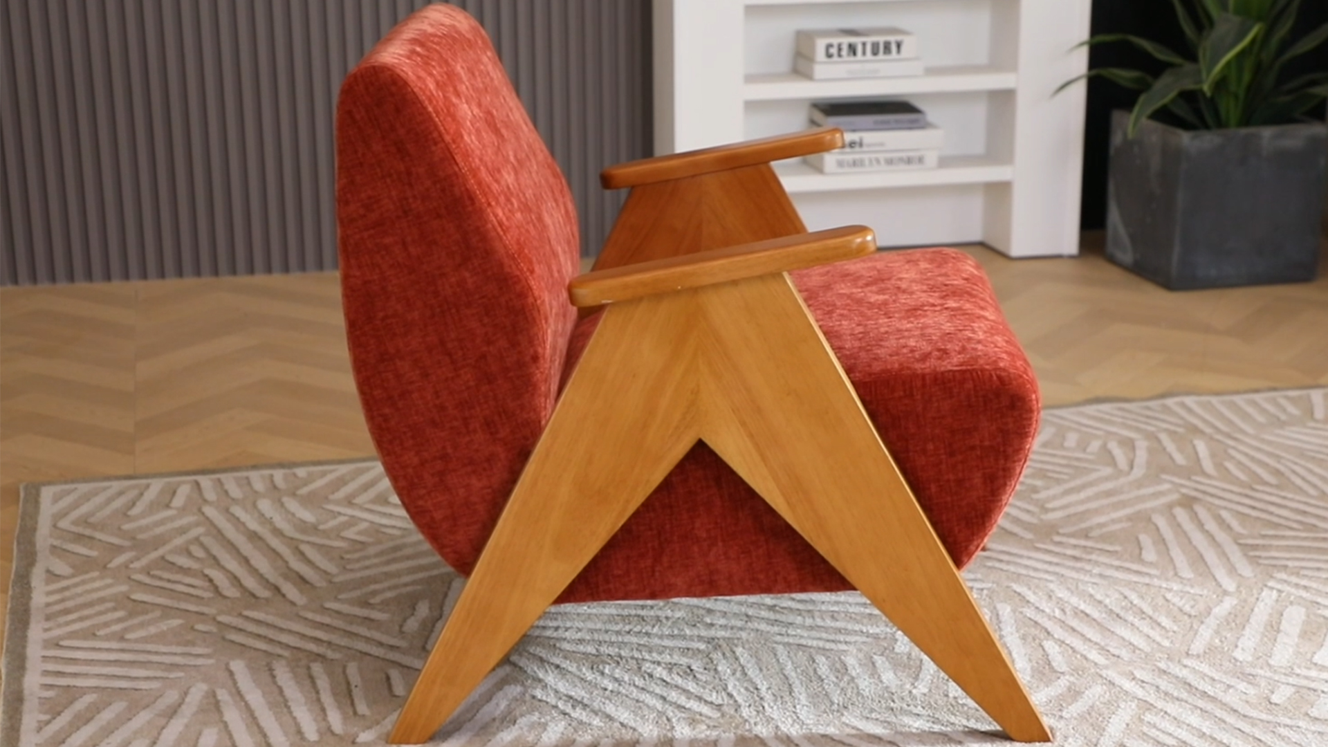 Sillón tapizado chenille Beige estructura madera miniatura 7