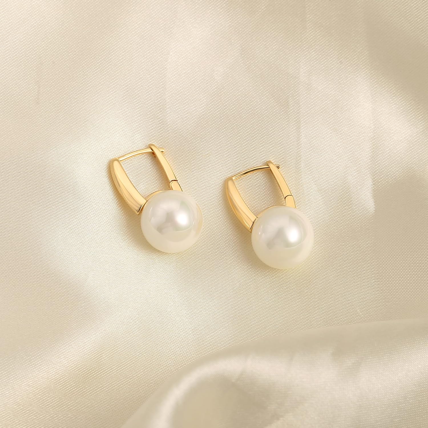 18K Gold Plated Chunky Hoop Earrings Simple Thick Huggie Earrings for Women Elegant Minimalist Jewelry - Image 7