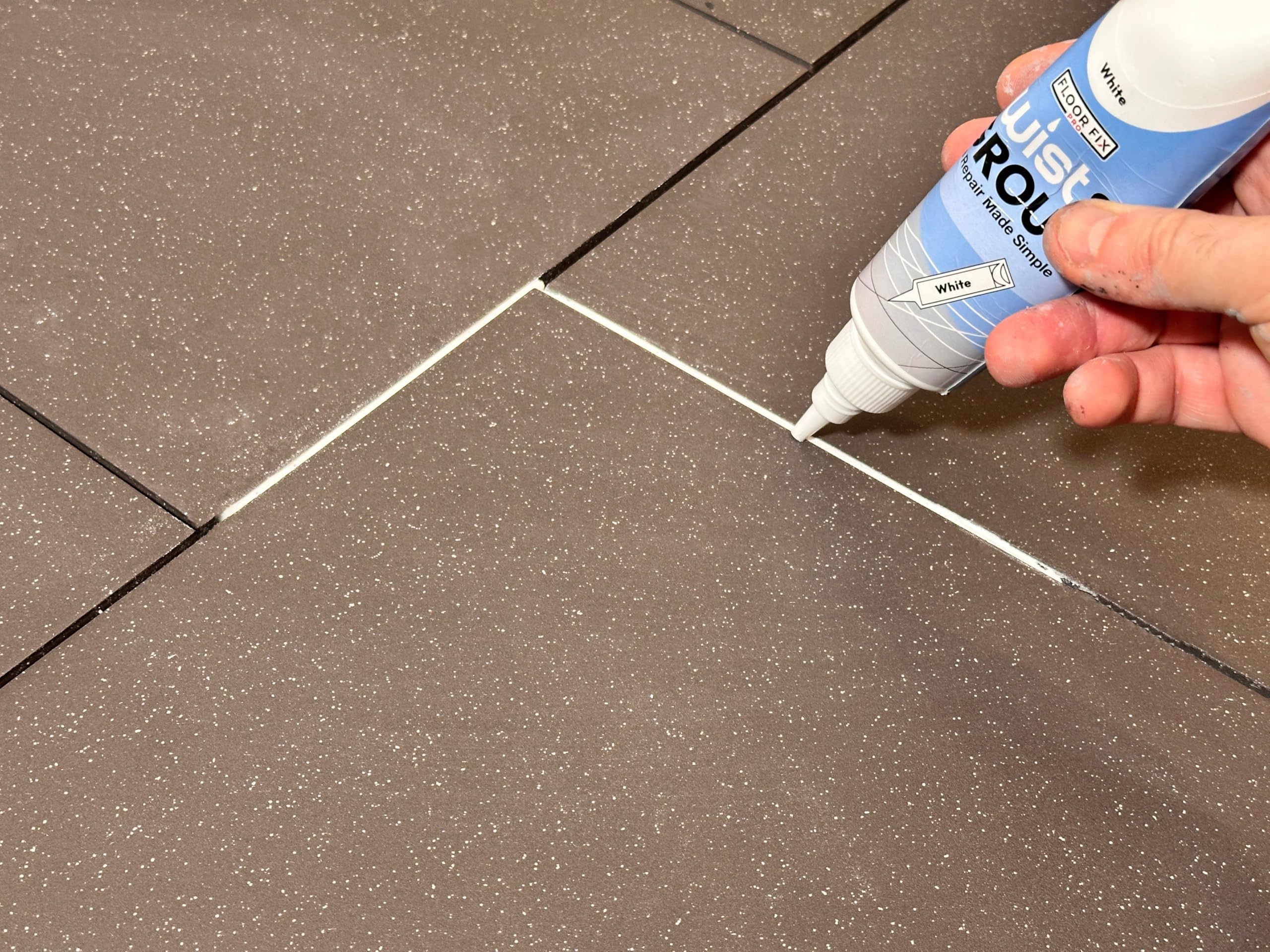 Twist & Grout Repair Kit From Floor-Fix Pro - Premixed & Waterproof Fast Drying White Reviver - Bathroom, Shower, Kitchen (White) - Image 4