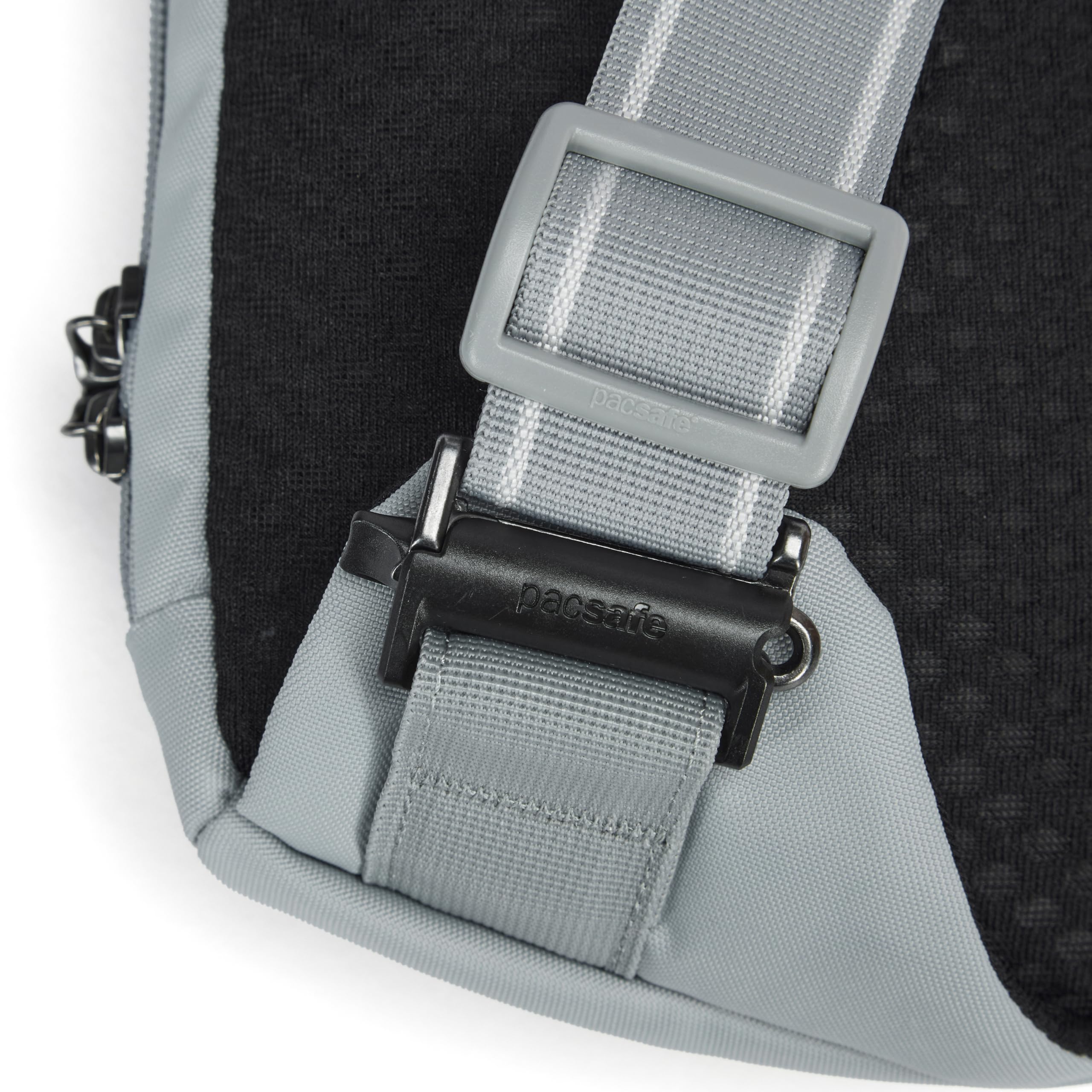 Pacsafe Mochila antirrobo de 2,5 litros de acción V