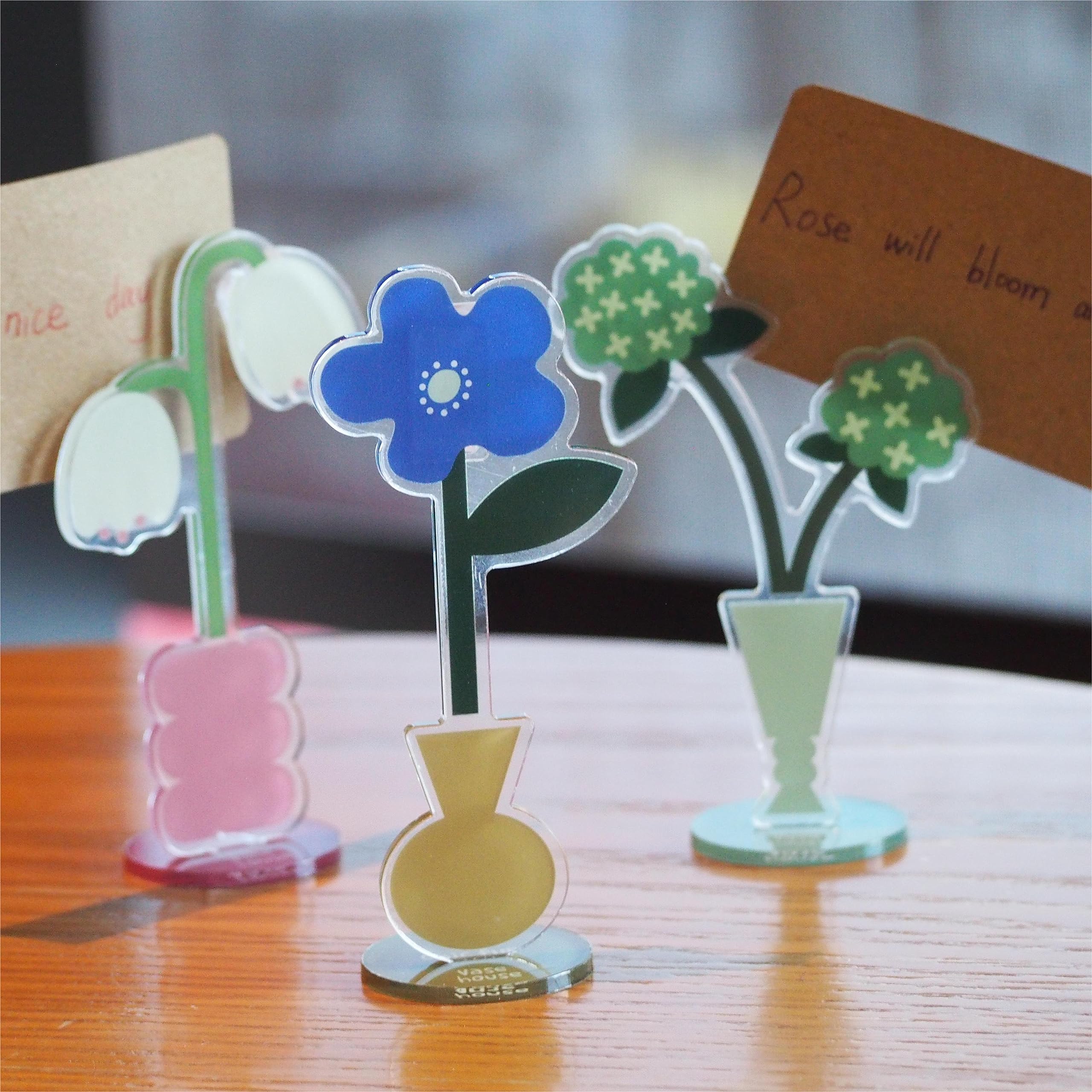 3pcs Acrylic Desk Memo Holder Clip Stand Flower Desktop Photo Display Clip Home Office Picture Memo Photo Holder Paper Note Postcard Display with 100pcs Sticky Notes
