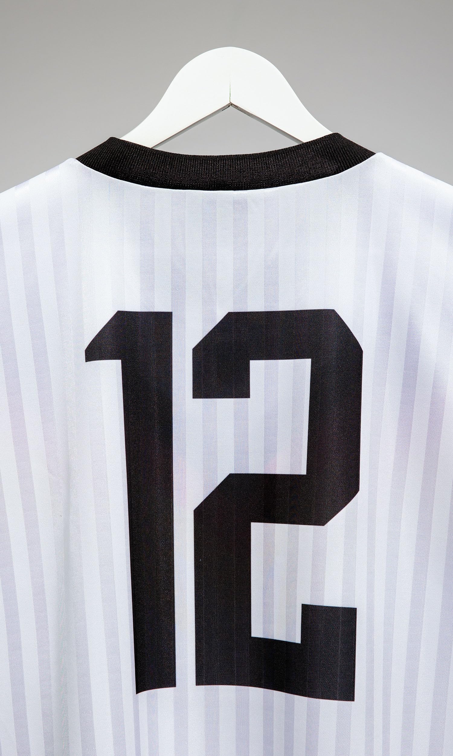PGWEAR Fußball Trikot – Herren Trikot im Deutschland-Stil mit Rückennummer 12 – Limitierte Edition – Made in Europe