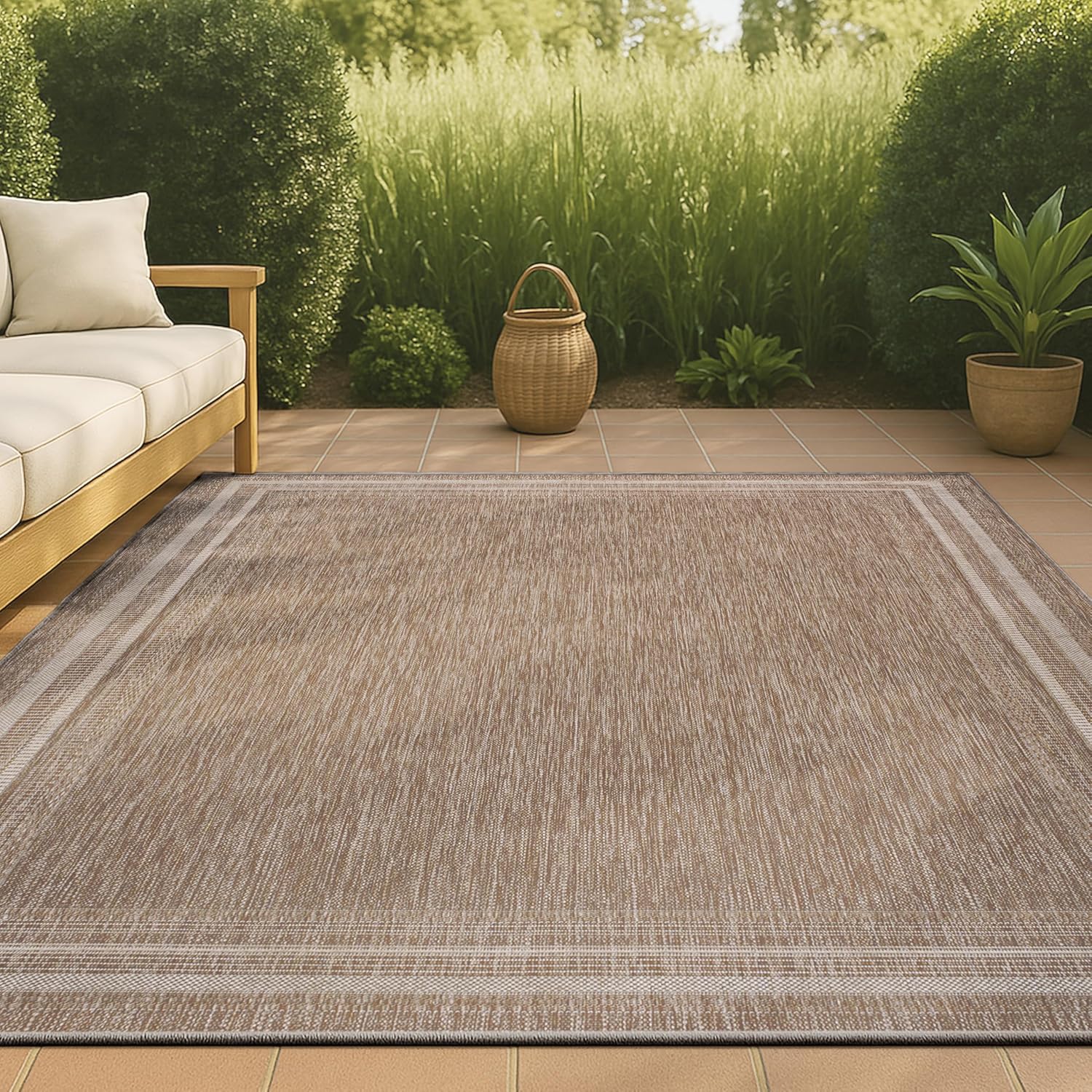 JONATHAN Y Pinstripe Border Indoor Outdoor Runner Rug 2X8 Beige/Cream, Lido Traditional Casual for Backyard, Patio, Porch, Easy-Cleaning, High Traffic, Pet-Friendly, Non-Shedding (TSN210A-28)