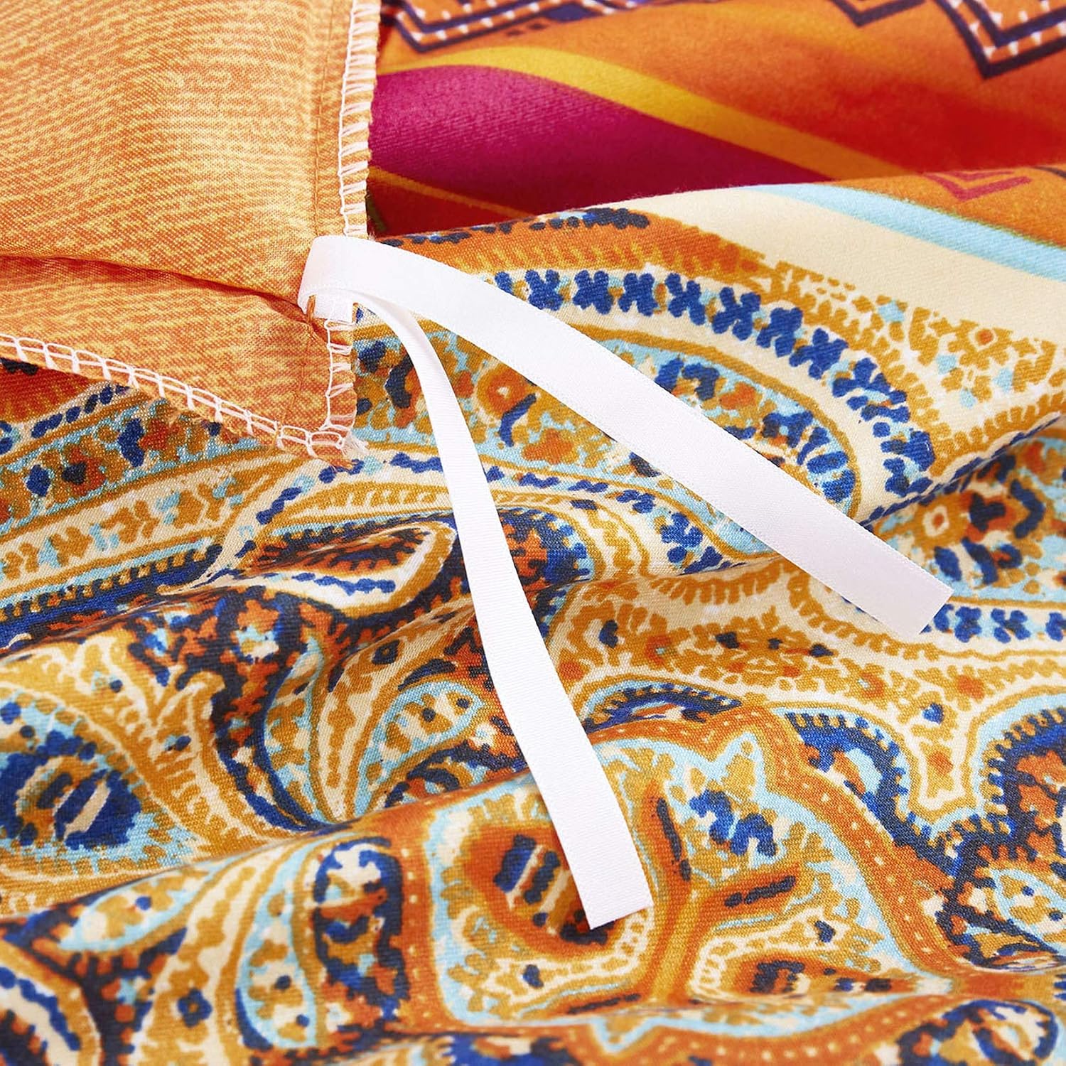 Wake In Cloud - Mandala Duvet Cover Set, Orange Bohemian Boho Chic Medallion Printed Soft Microfiber Bedding, with Zipper Closure (3pcs, Queen Size)
