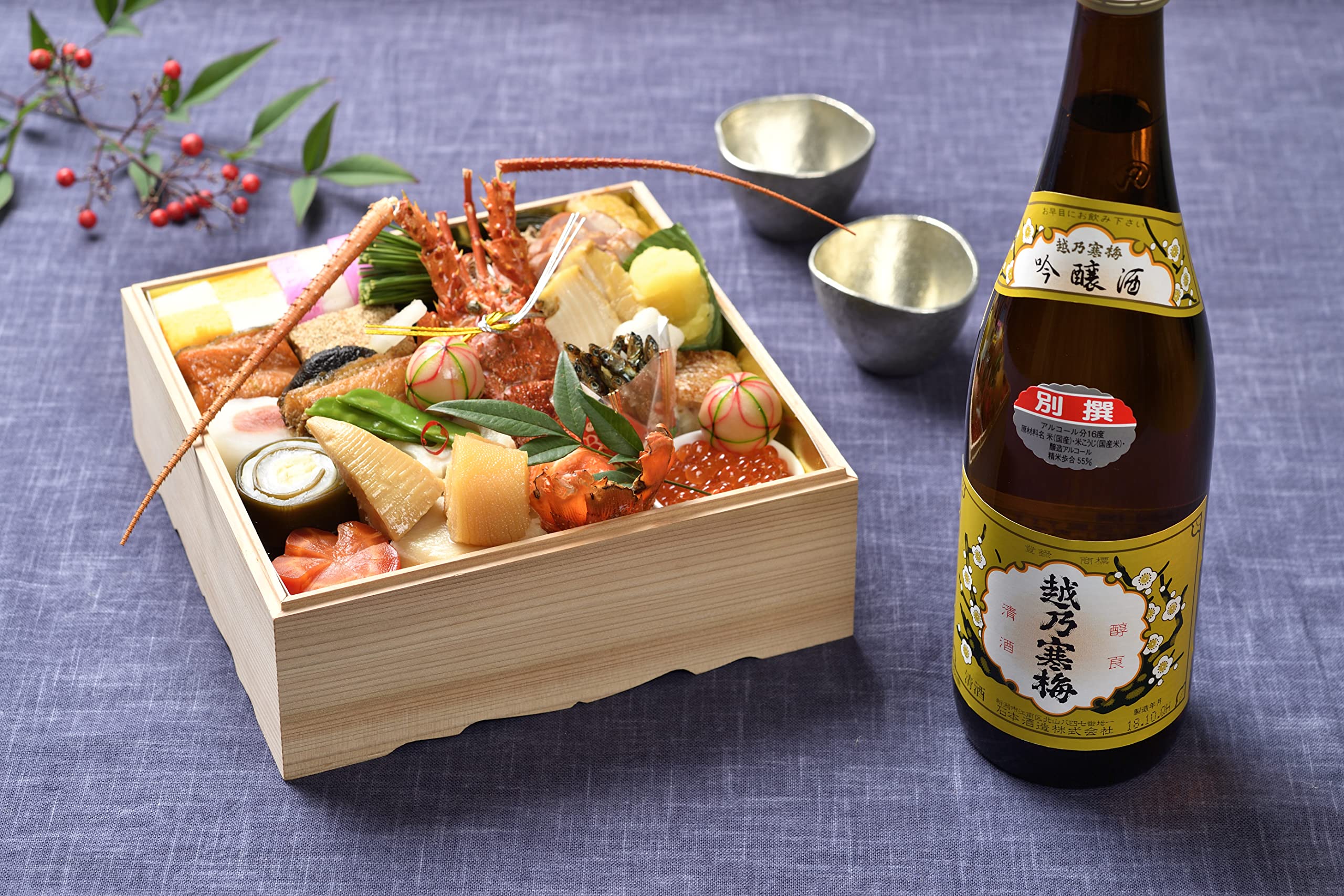 Amazon.co.jp: 越乃寒梅 吟醸 別撰 1800ml : 食品・飲料・お酒