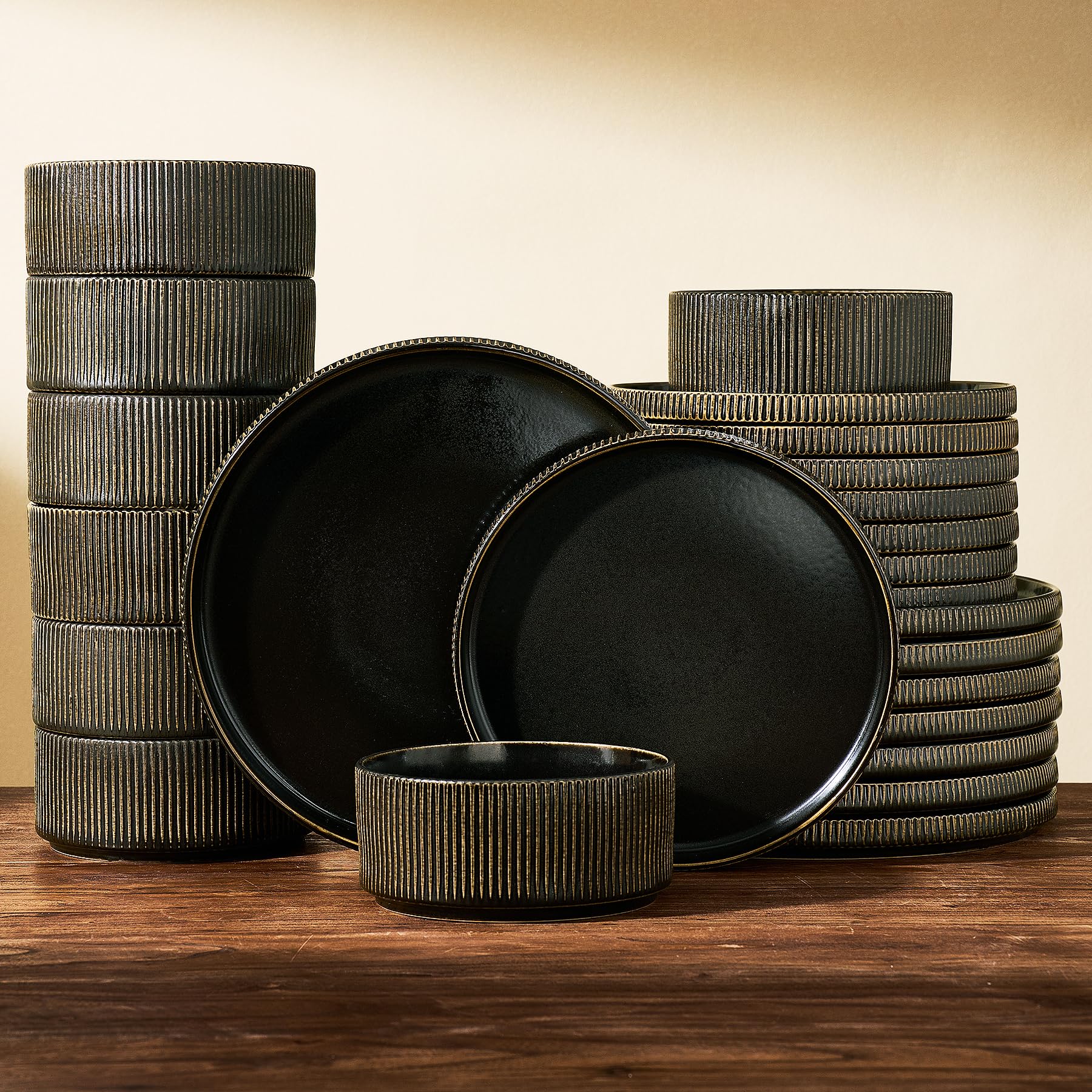 Richmount Star Plates and Bowls Set, Stoneware 24 Pieces Dinner Set for 8, Dinnerware Sets with Dinner Plates/Salad Plate/Cereal Bowls, Dishwasher & Microwave Safe, Black
