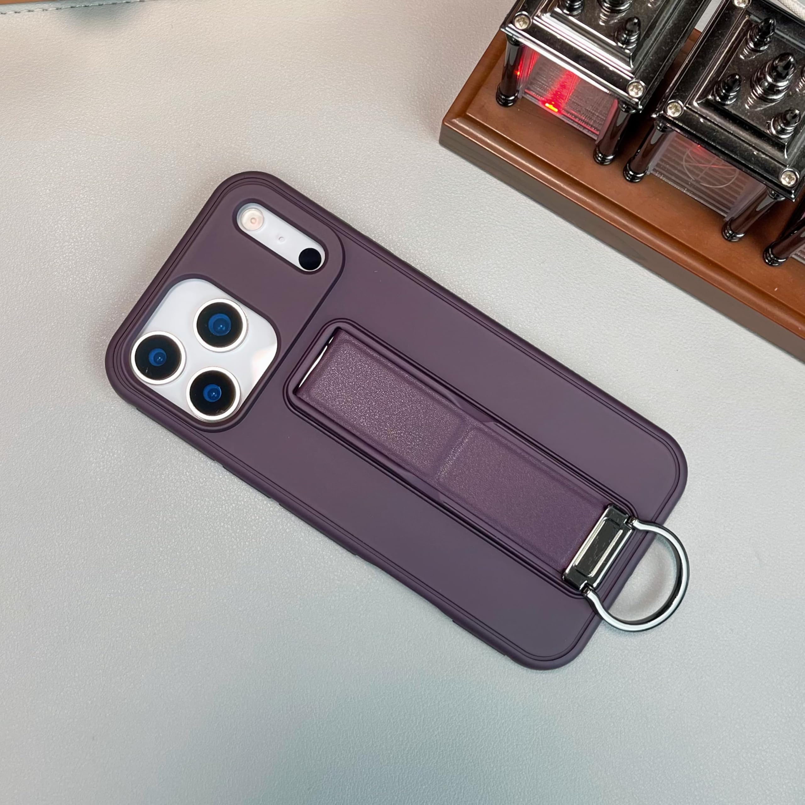 Coque en métal de luxe pour iPhone 16 Plus silicone antichoc et support haut de gamme - 8