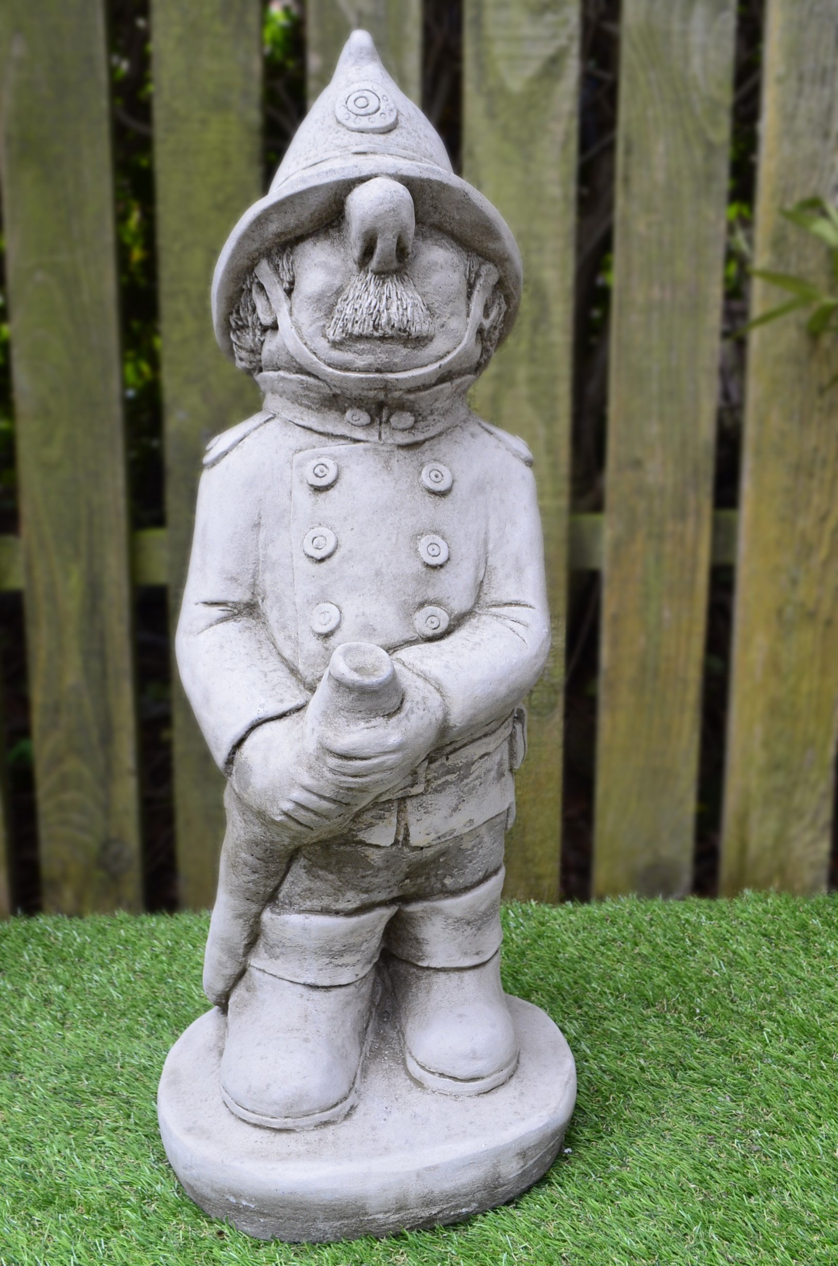 FIREMAN HAND CAST STONE GARDEN ORNAMENT/STATUE/SCULPTURE Buy Online