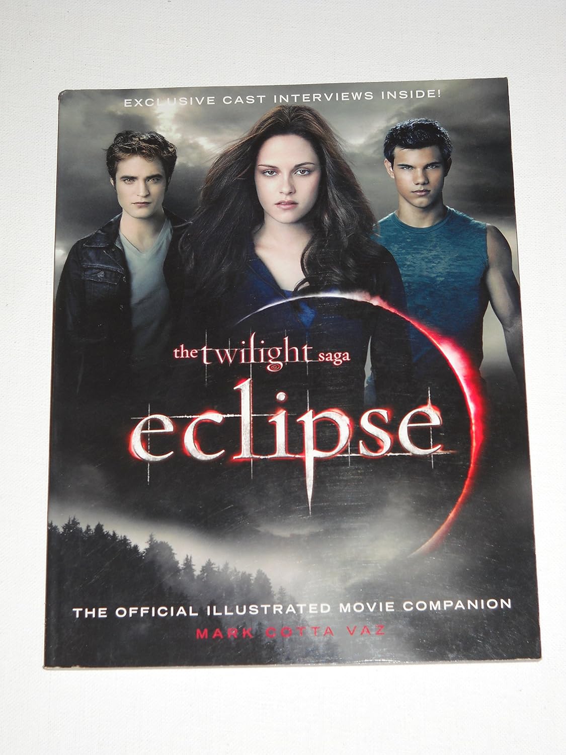 Amazon.com: The Twilight Saga Eclipse: The Official Illustrated Movie