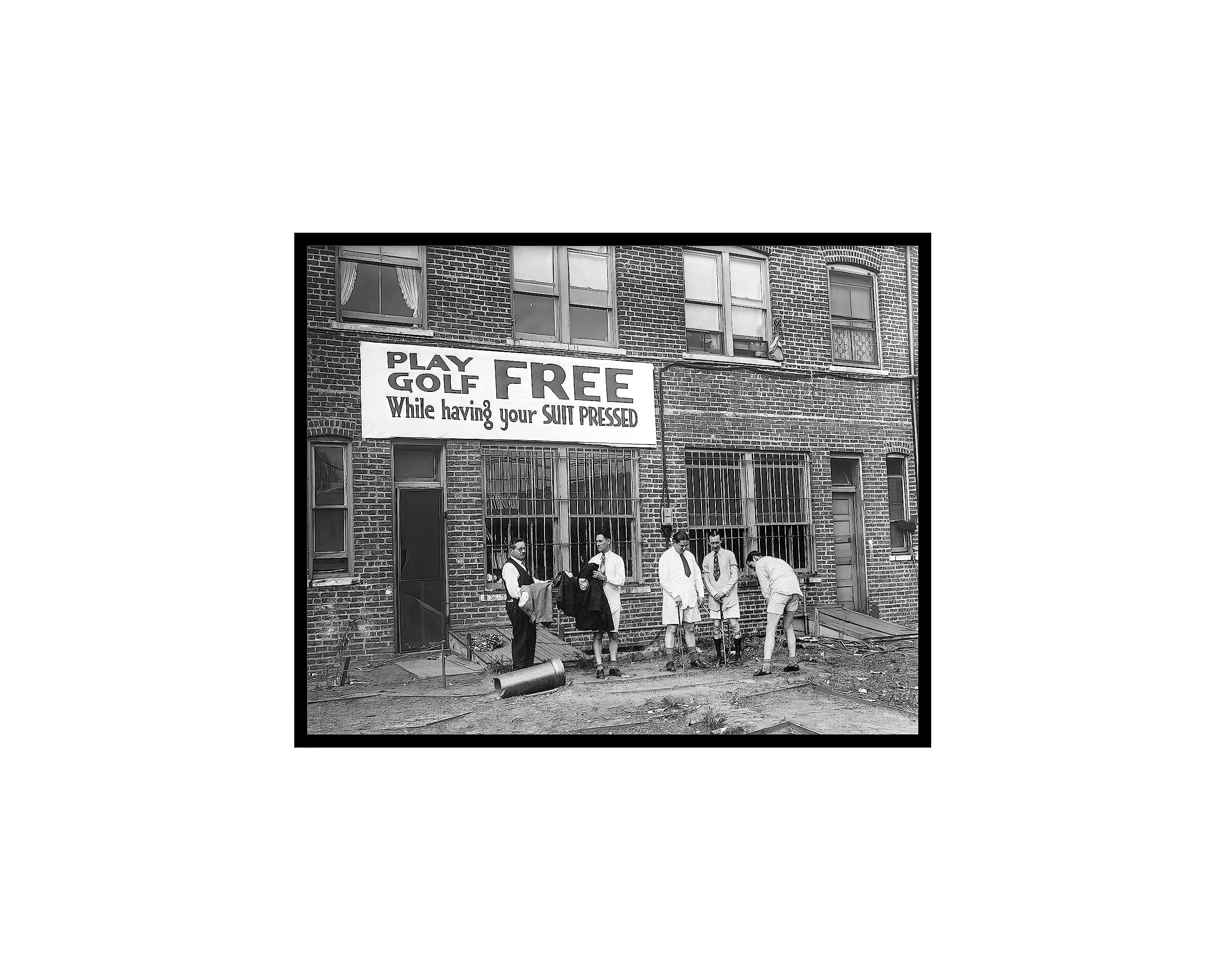 Poster MasterPoster Master Vintage Play Golf Poster - Retro Dry Cleaning Print - Photography Art - Black & White Art - Gift for Men & Women - Funny Decor for Laundromat or Laundry Room - 11x14 UNFRAMED Wall Art