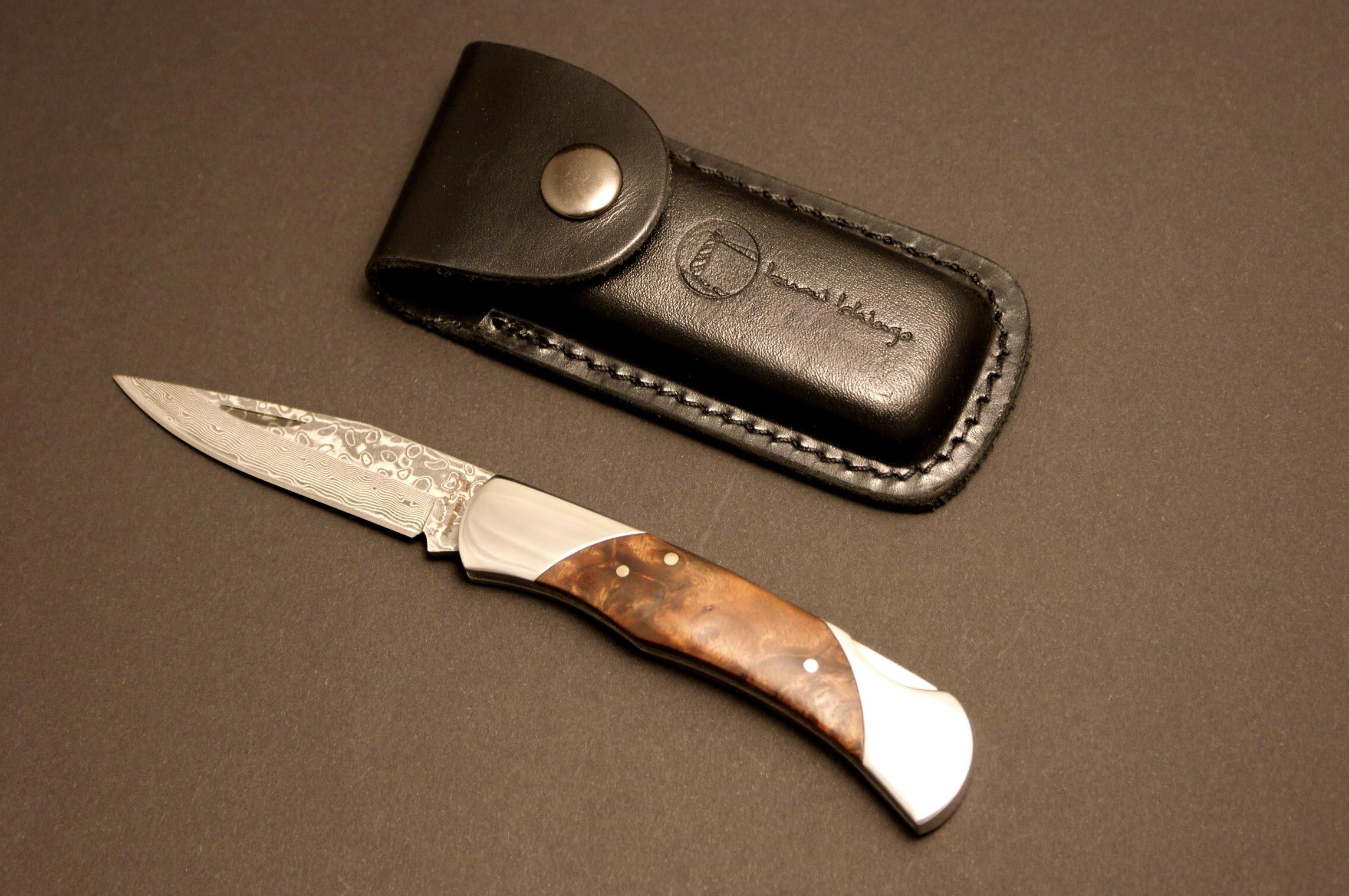 Little Fox Folder - Japanese Damascus Steel , with leather case