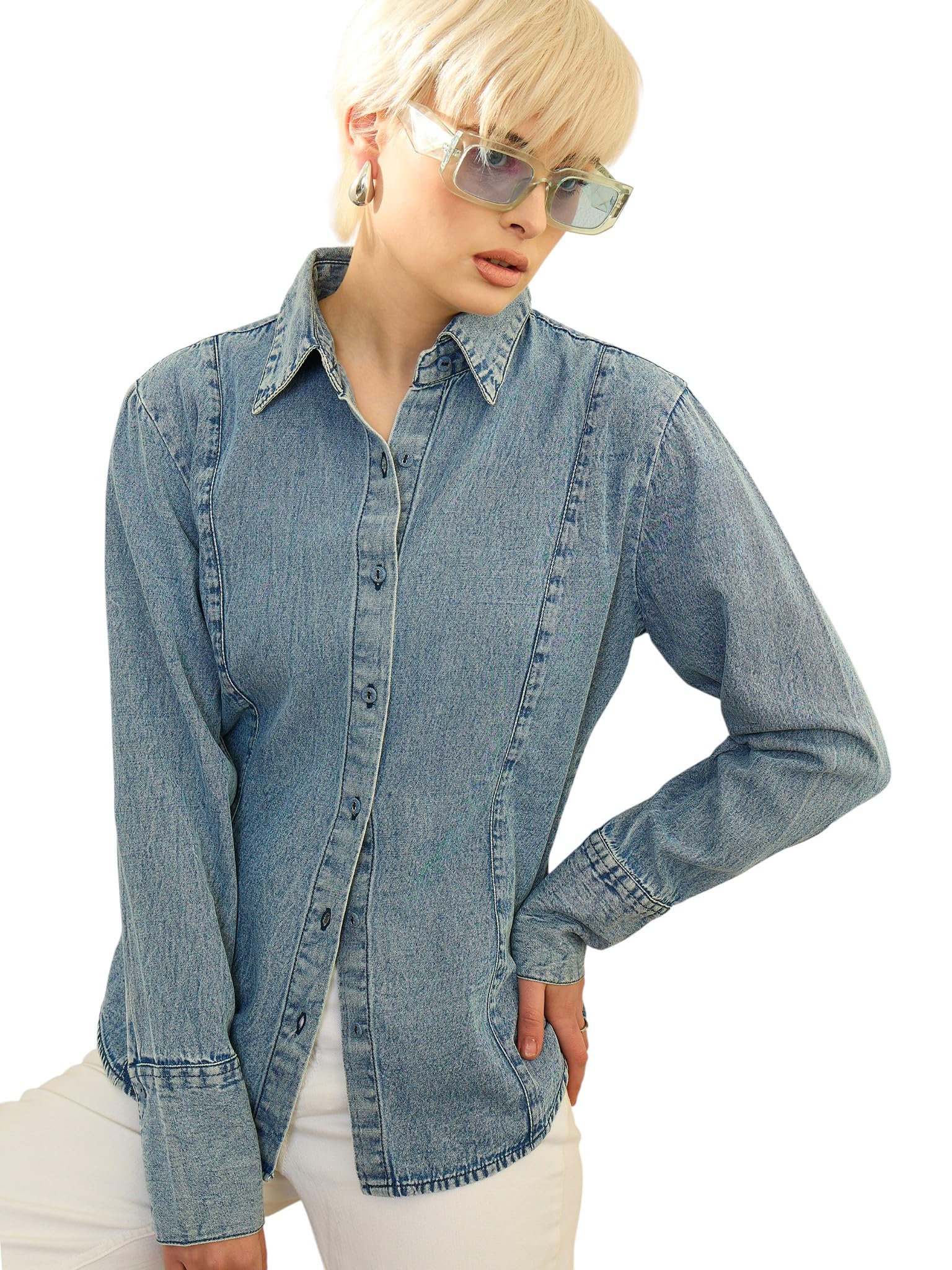 SASSAFRAS Women Slim Fit Shirt in neutral