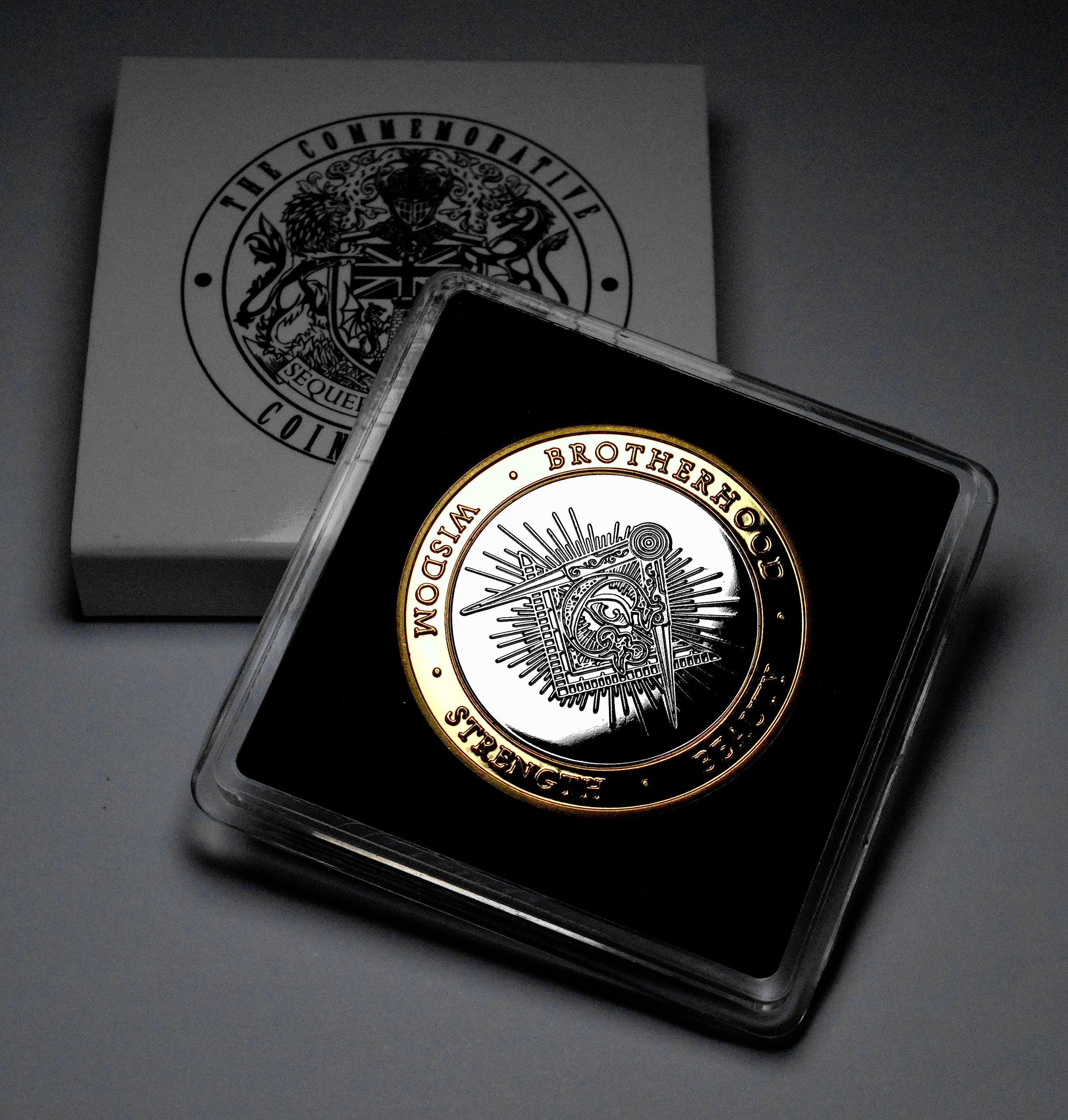 The Commemorative Coin Company Silver/Gold Masonic Dual Metal .999 & 24Ct Commemorative In Gift/Presentation Case. Freemasons, Masons, Lodge, All Seeing Eye