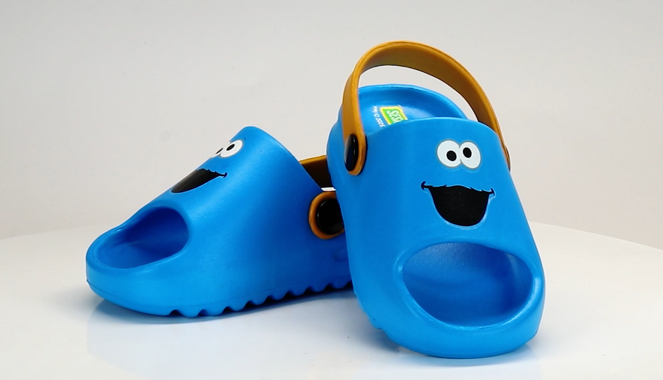 Blue Monster Clawz Unisex Sandals. WALK ON THE WILD SIDE, very comfy! NEW! FeelGoodz_FLIPFLOP_SURGE_SPRIN  main image 3