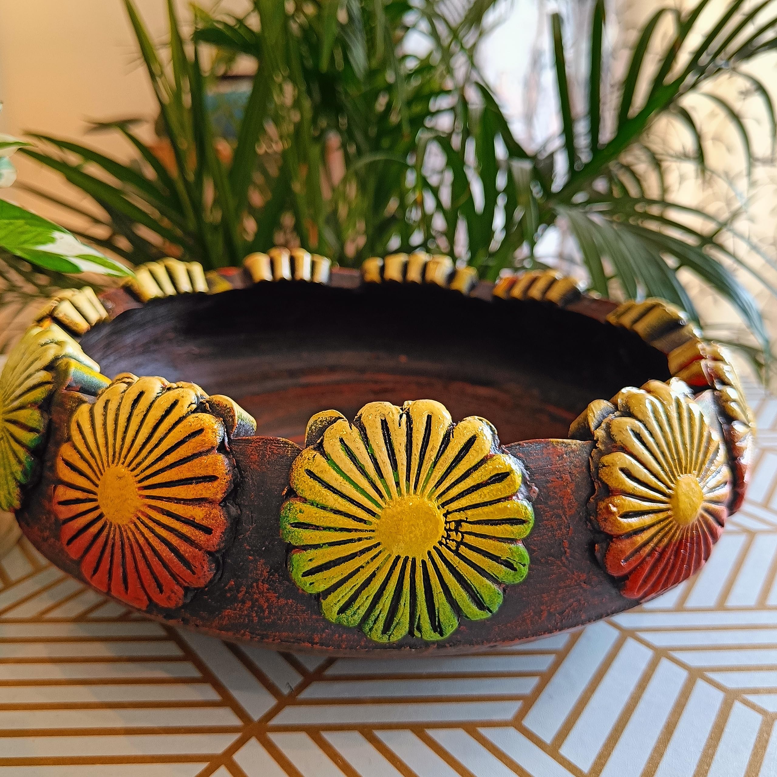 See full amazon price history chart for Niyara Handmade Earthenware Clay Terracotta Decorative Bowl, Urli, Flower Pot (Multi Color) (Large) Niyara Handmade Earthenware Clay Terracotta Decorative Bowl, Urli, Flower Pot (Multi Color) (Large) (B0CH9S7P9Q) Amazon Price History, Amazon Price Tracker