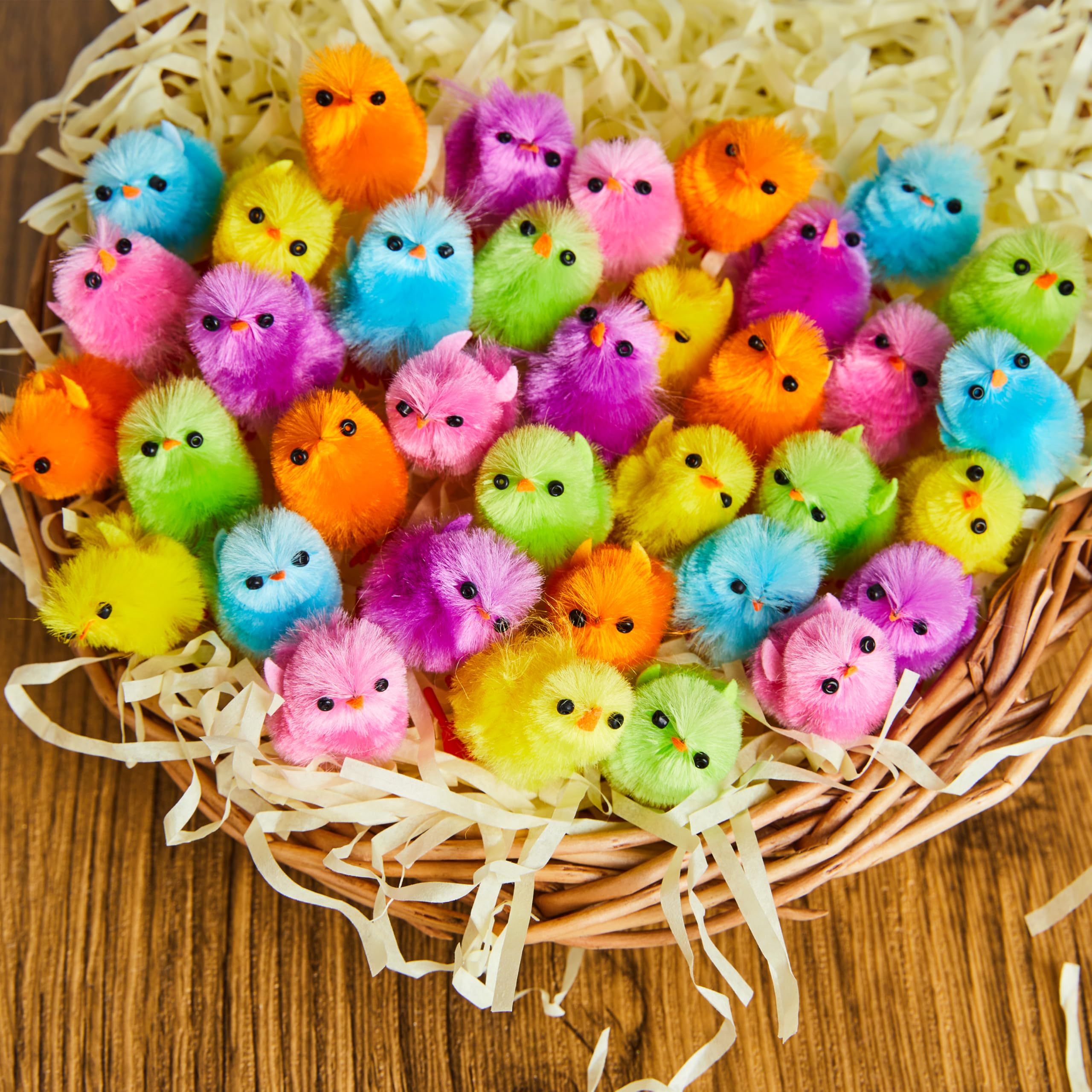 JOYIN Lot de 36 poussins de Pâques colorés de 2,5 cm - Jouet en 6 couleurs pour décoration de gâteau et de gâteau - Artisanat - Activités de fête - Jeu de chasse JOYIN Lot de 36 poussins de Pâques colorés de 2,5 cm - Jouet en 6 couleurs pour décoration de gâteau et de gâteau - Artisanat - Activités de fête - Jeu de chasse
