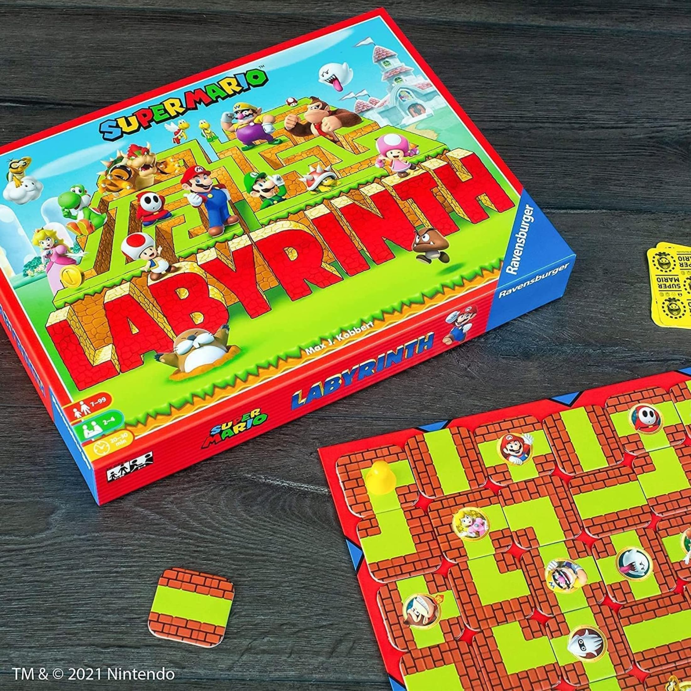 Ravensburger - Laberinto Super Mario | Juegos De Mesa Niños 7 Años | Regalos para Niños | 2-4 Jugadores | Juego De Mesa 7 Años | Mario Bros | Board Games