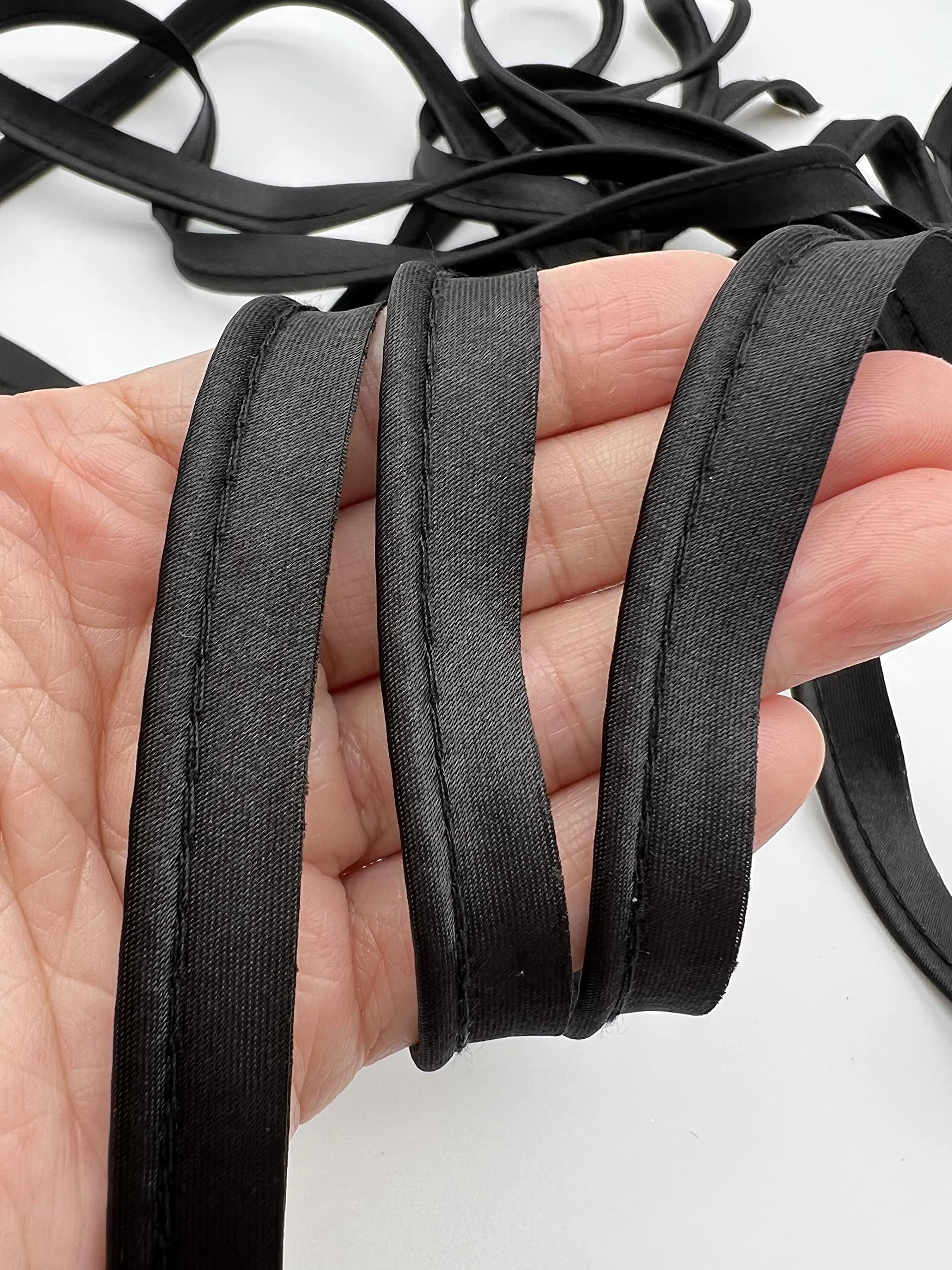 PEPPERLONELY 5 Yards 12mm (1/2 Inch) Polyester Satin Bias Piping Type, Bias Type with Cord, Piping Trim with Cord, Lip Cord Trim for Sewing Clothing Upholstery Trimming - Black