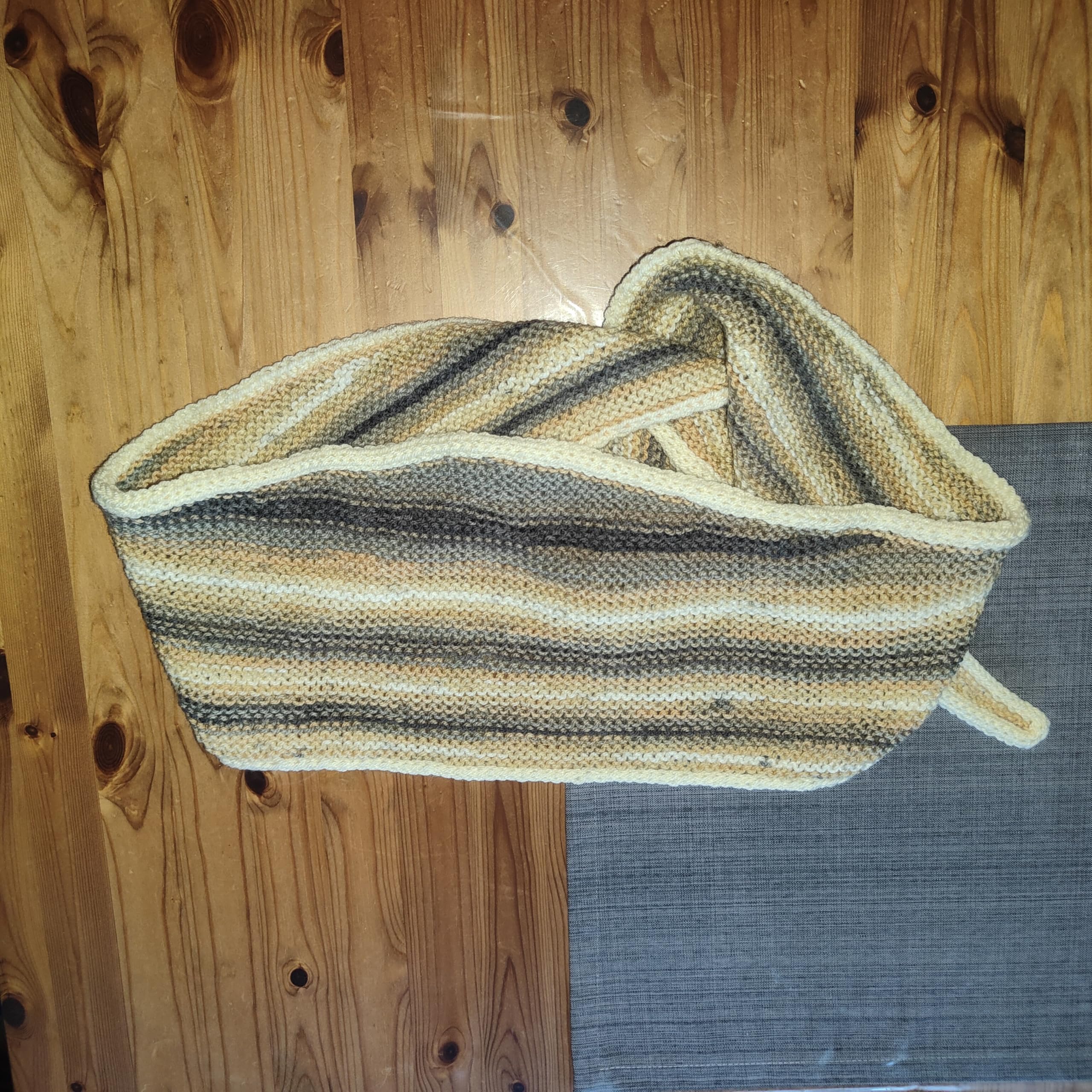 Wollschal Tuch ca 176x23 Dreiecktuch Dreieckschal Wolltuch handgestrickt