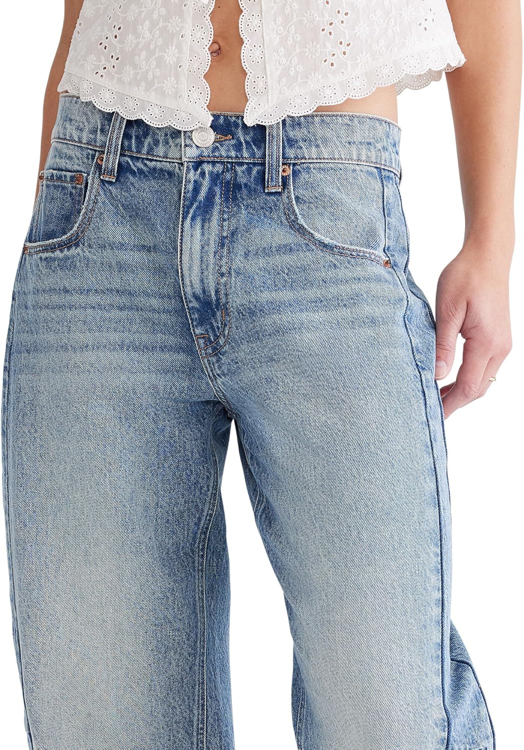 AEROPOSTALE Womens Mid-Rise Barrel Leg Jean