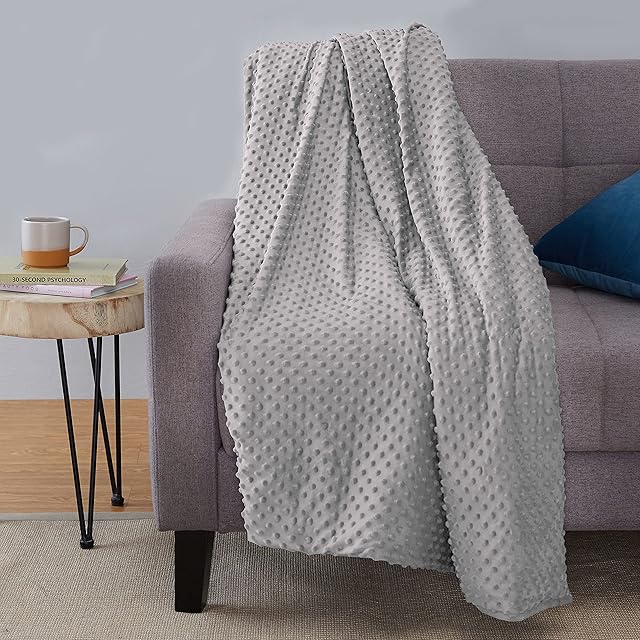 Amazon Basics Weighted Blanket with Minky Duvet Cover - 9 kg ,150 x 200 cm, Dark Grey/Grey