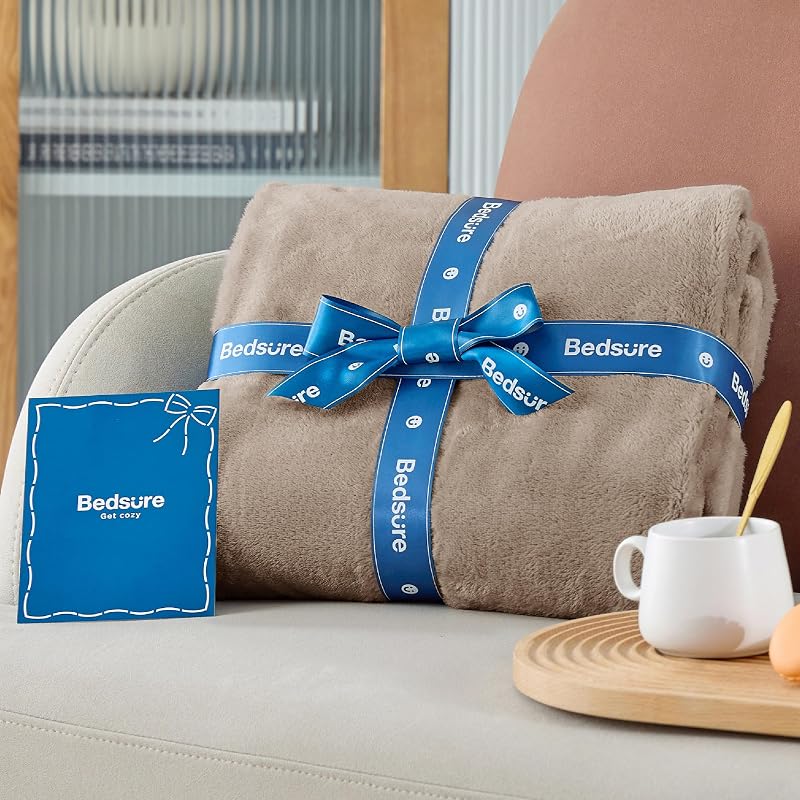 Pătură din polar pufoasă Bedsure pentru sufragerie și camera copiilor 130 x 150 cm, pătură de iarnă maro deschis