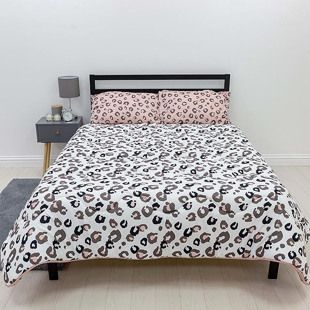 Rest Easy Double Coverless Duvet Bedding | Care Free Reversible Coverless Quilt & Pillowcase | Washable Duvet | Perfect For Travelling & Sleepovers, 10.5 Tog Leopard Design
