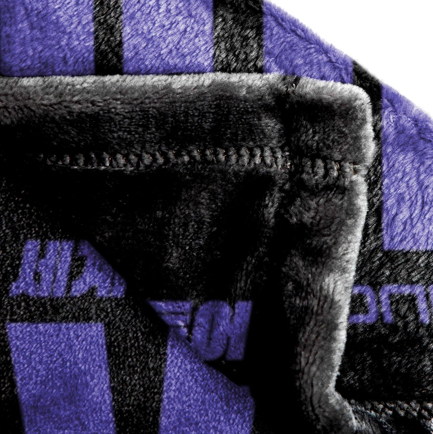 Jay Franco Kids Plush Throw Blanket – Ultra Soft Cozy Plush Fleece for Bed, Couch, Sofa, Home Décor, Official Licensed Kpop Demon Hunters, Black - Huntrix, 50x60 - Large Throw