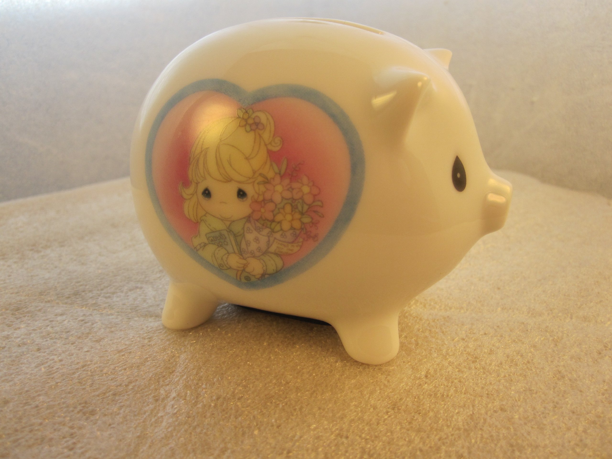 Amazon.com: Collector's Club Piggy Bank - Precious Moments 104832